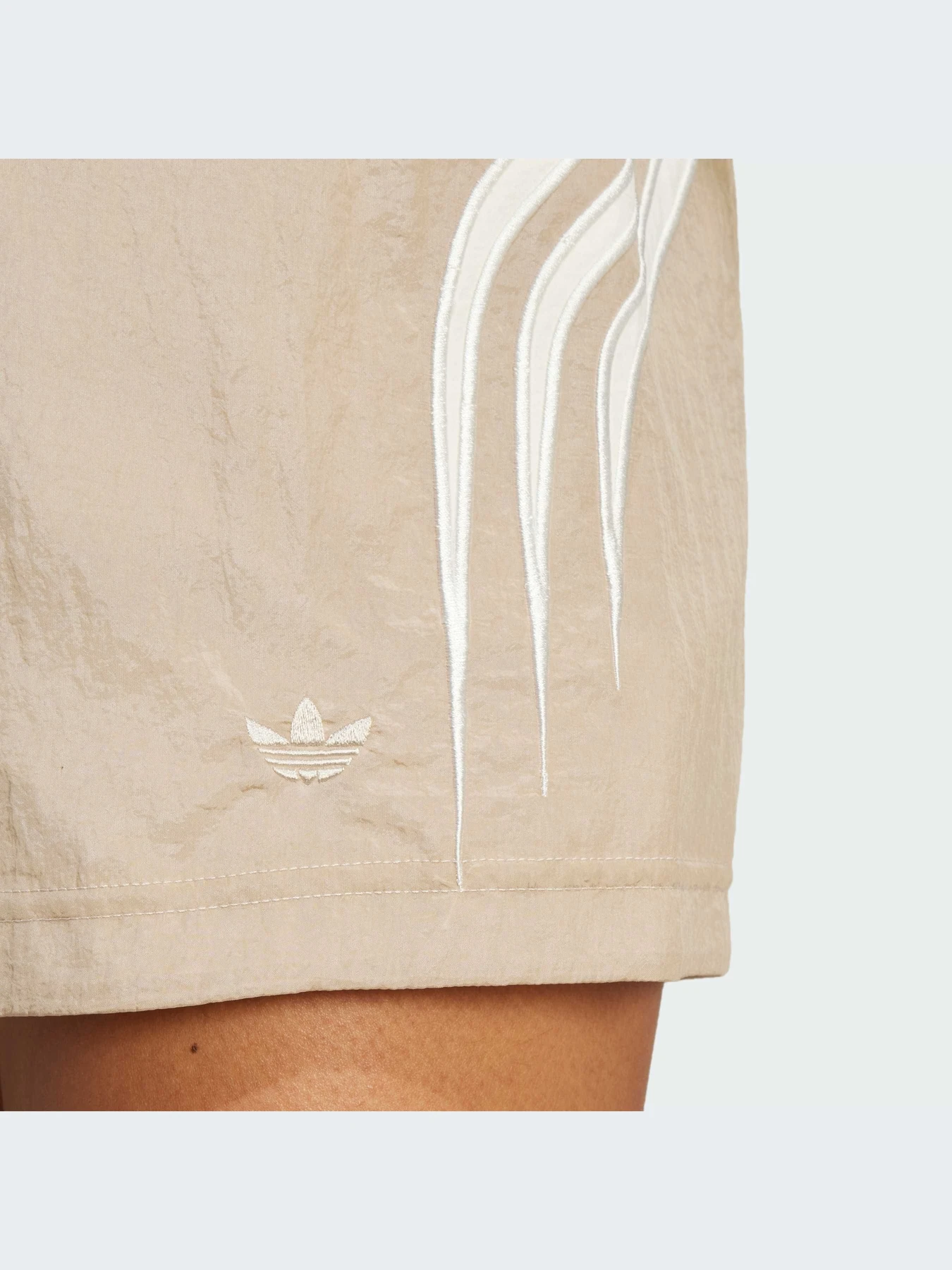 Шорты Adidas модель IY9238-KZ Шорты Adidas модель IY9238-KZ Фото