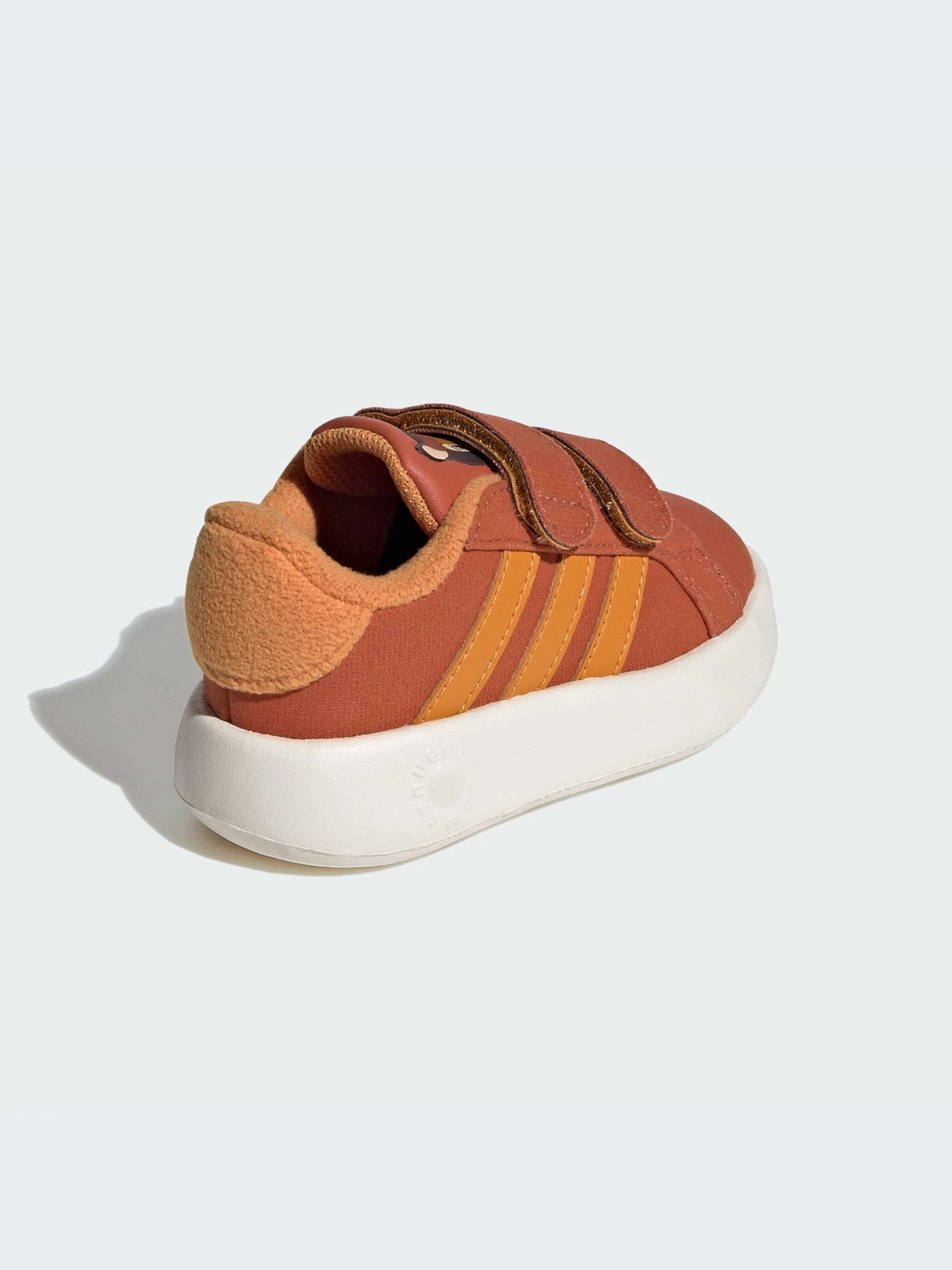 Кроссовки Adidas модель IF4047-KZ Кроссовки Adidas модель IF4047-KZ Фото