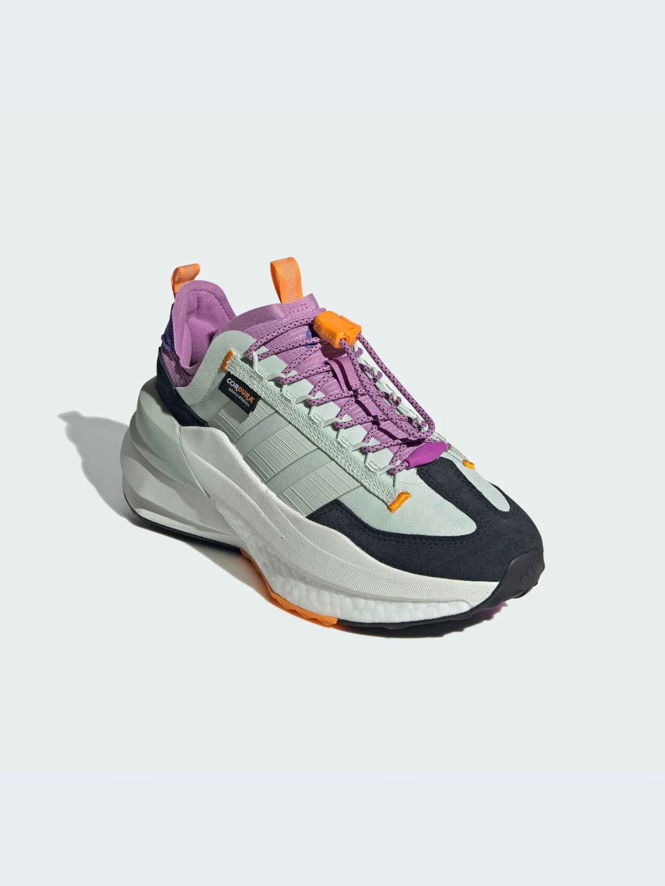 Кроссовки Adidas AVRYN модель II0050-KZ Кроссовки Adidas AVRYN модель II0050-KZ Фото
