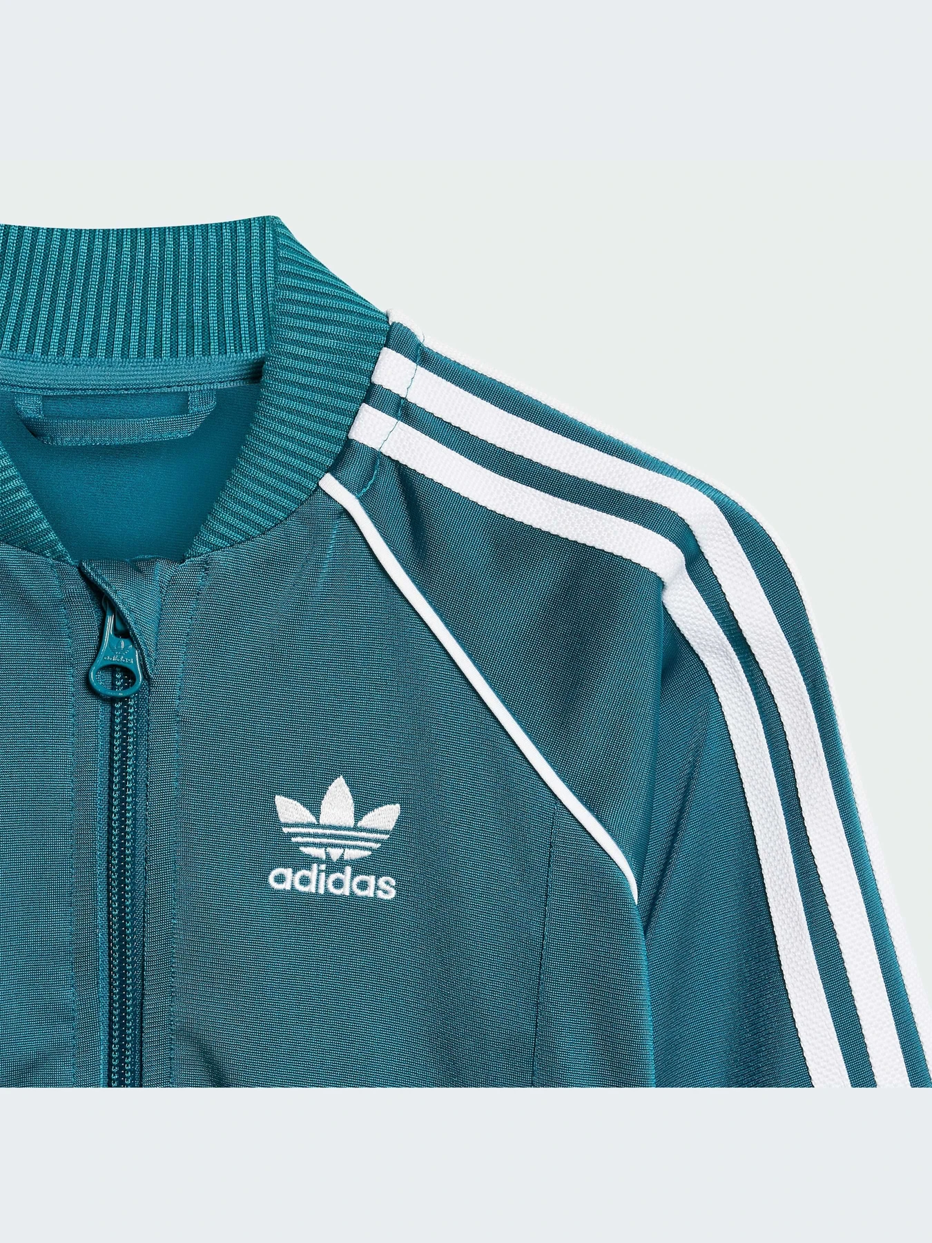 Костюмы Adidas Adicolor модель IX5173-KZ Костюмы Adidas Adicolor модель IX5173-KZ Фото