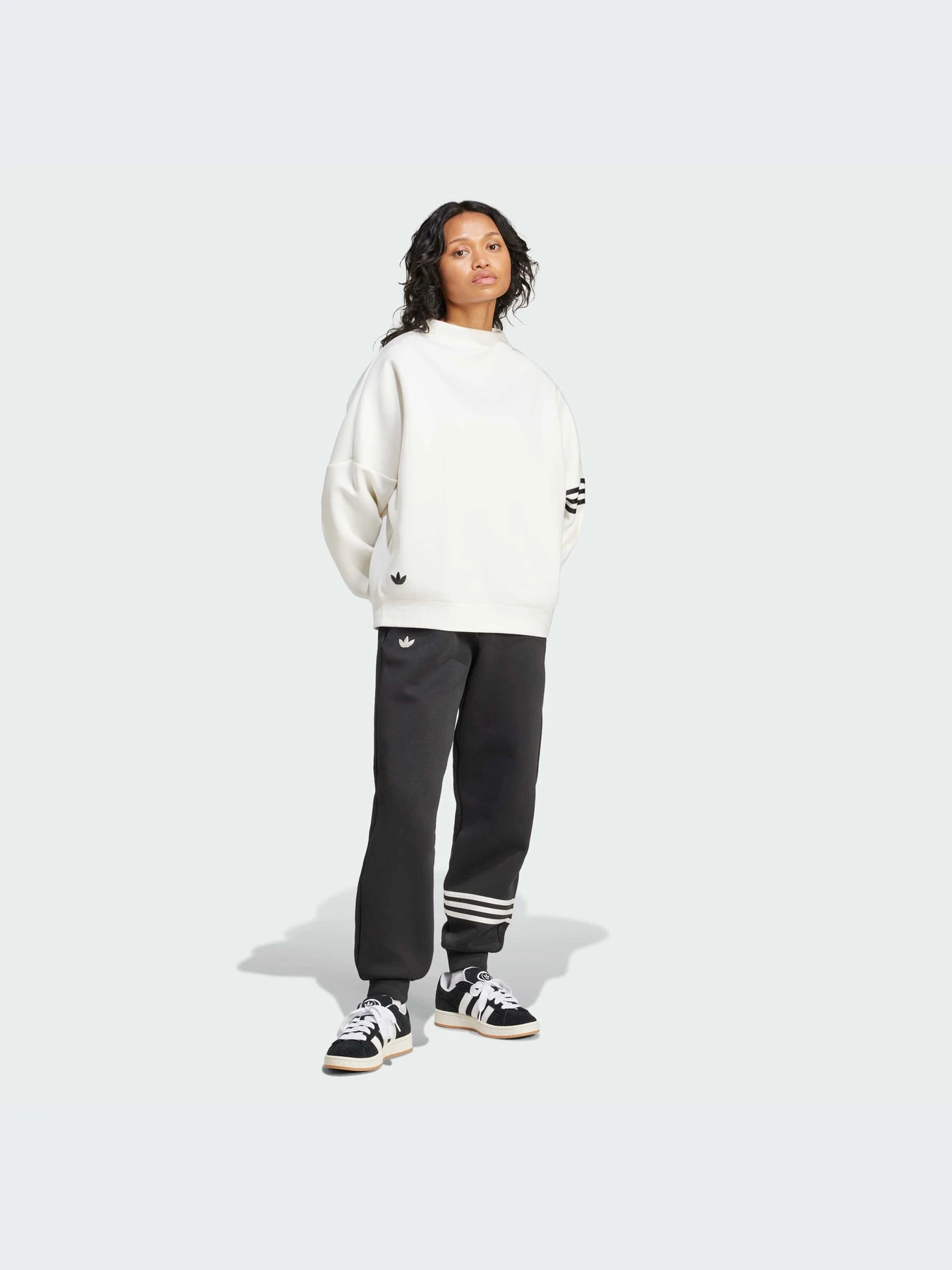 Худи и свитшоты Adidas модель IX9873-KZ Худи и свитшоты Adidas модель IX9873-KZ Фото