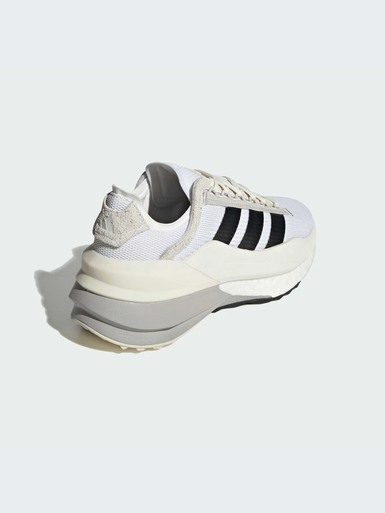 Кроссовки Adidas AVRYN модель JH6664-KZ Кроссовки Adidas AVRYN модель JH6664-KZ Фото