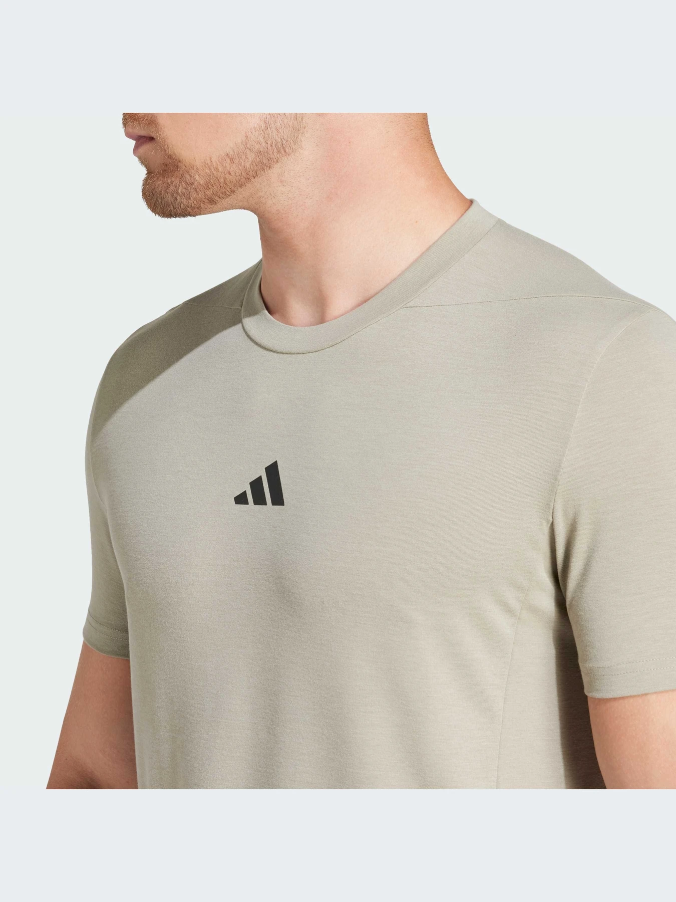 Футболки и поло Adidas модель IS3817-KZ Футболки и поло Adidas модель IS3817-KZ Фото