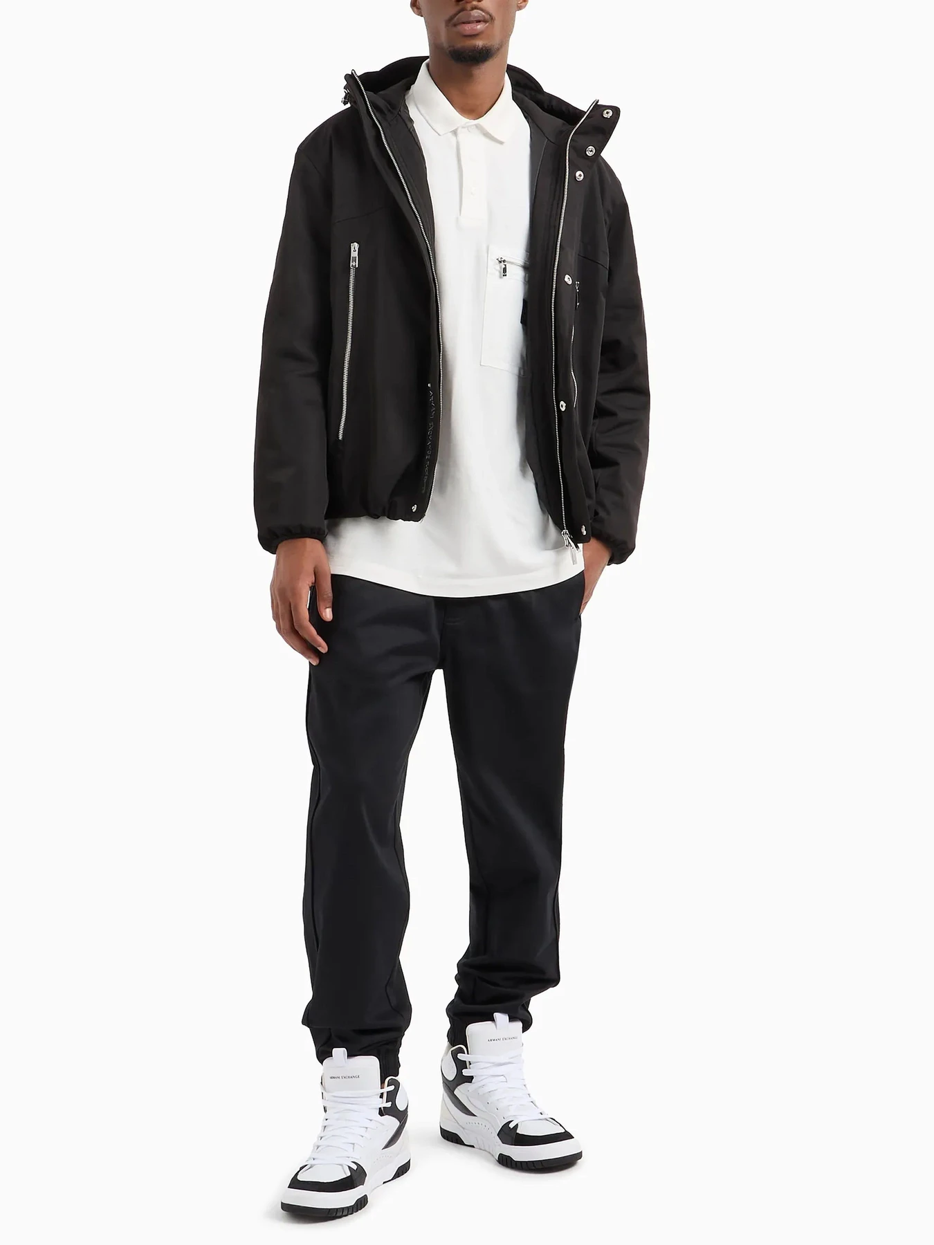 Куртки и дубленки Armani Exchange модель XM000035-AF10324-UC001 Куртки и дубленки Armani Exchange модель XM000035-AF10324-UC001 Фото