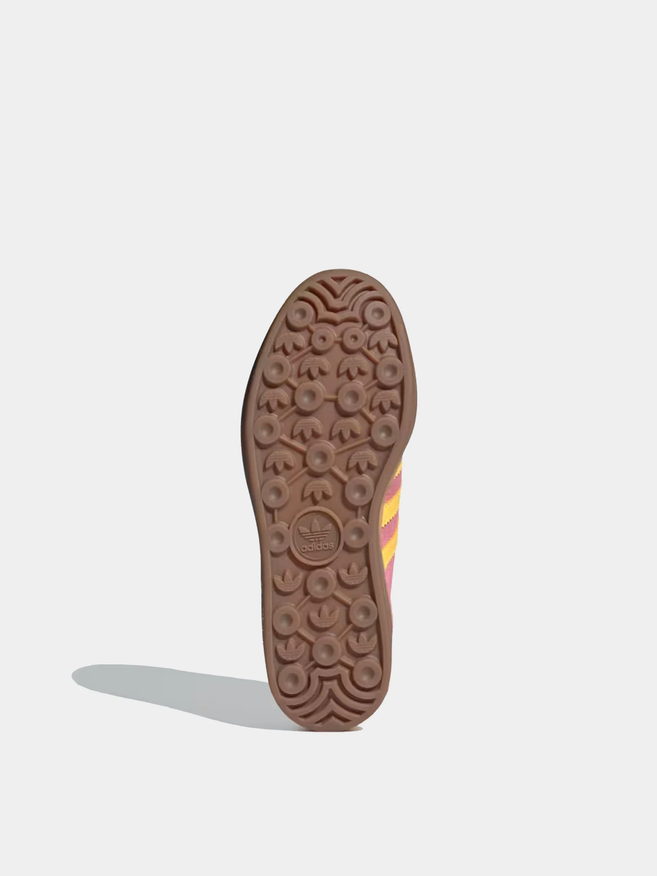 Кроссовки Adidas модель IF4498 Кроссовки Adidas модель IF4498 Фото