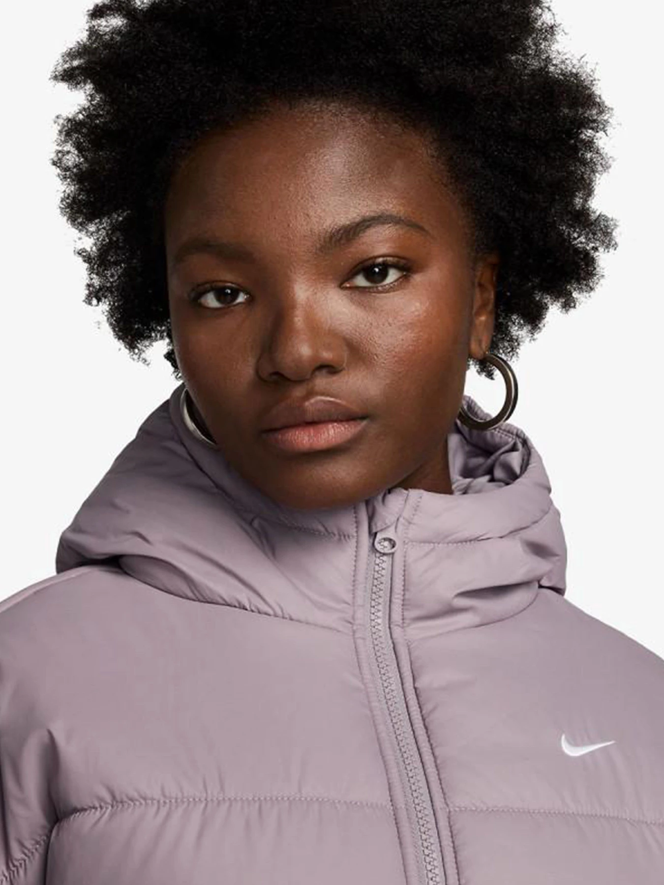 Куртки и дубленки NIKE модель FZ5899-226 Куртки и дубленки NIKE модель FZ5899-226 Фото