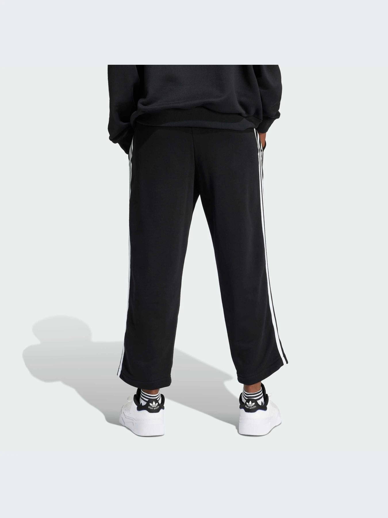 Брюки Adidas модель IU2413-KZ Брюки Adidas модель IU2413-KZ Фото
