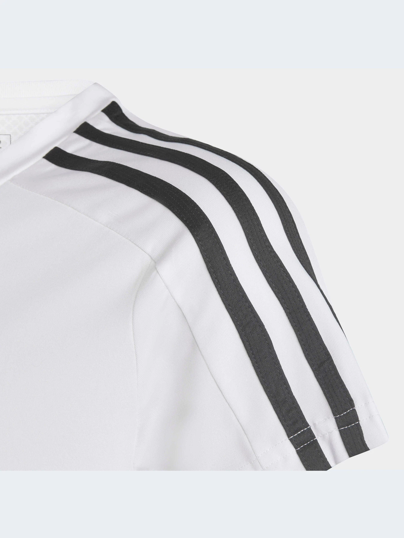 Футболки и поло Adidas модель HR5774-KZ Футболки и поло Adidas модель HR5774-KZ Фото