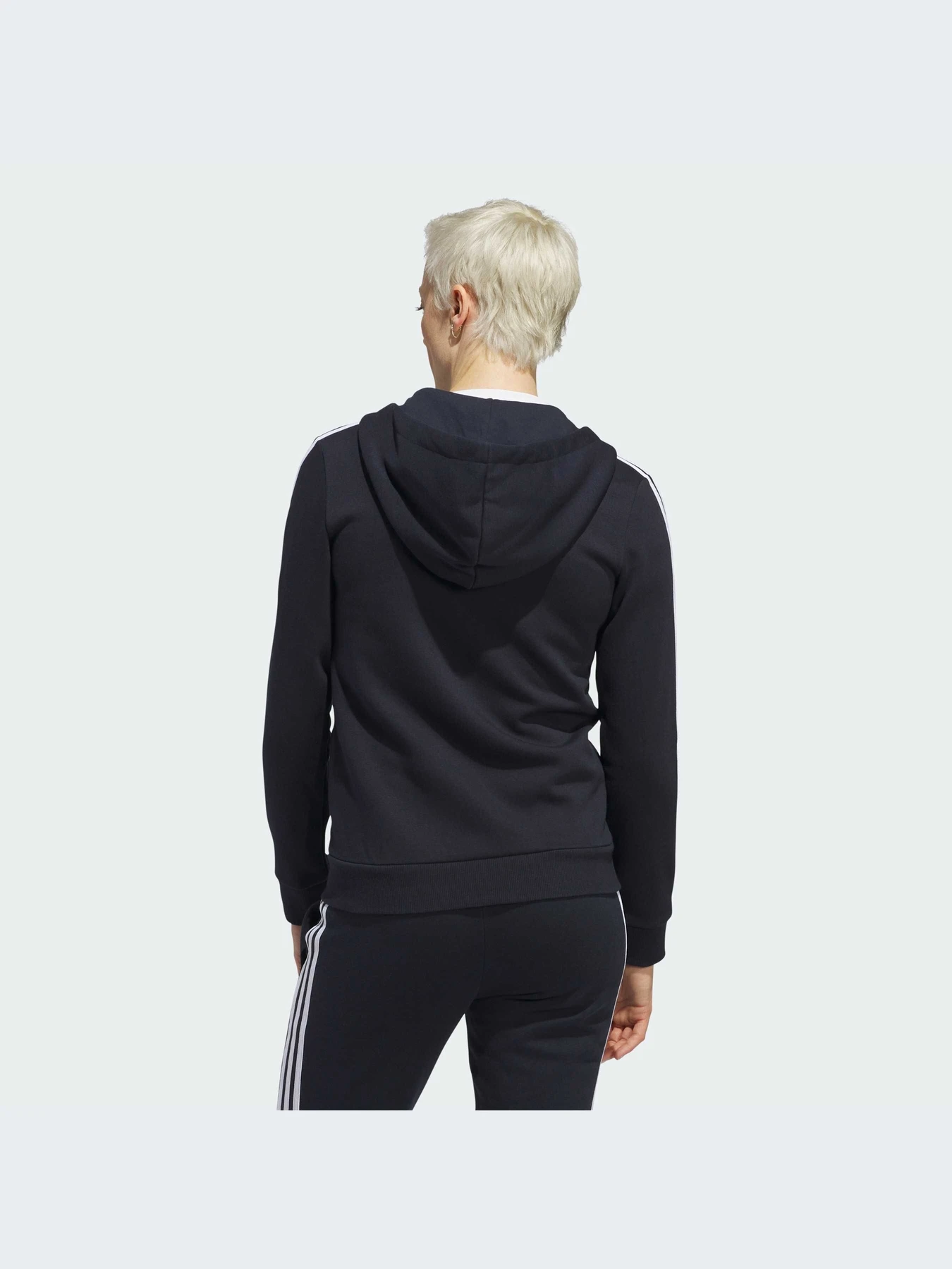 Худи и свитшоты Adidas модель H07836-KZ Худи и свитшоты Adidas модель H07836-KZ Фото