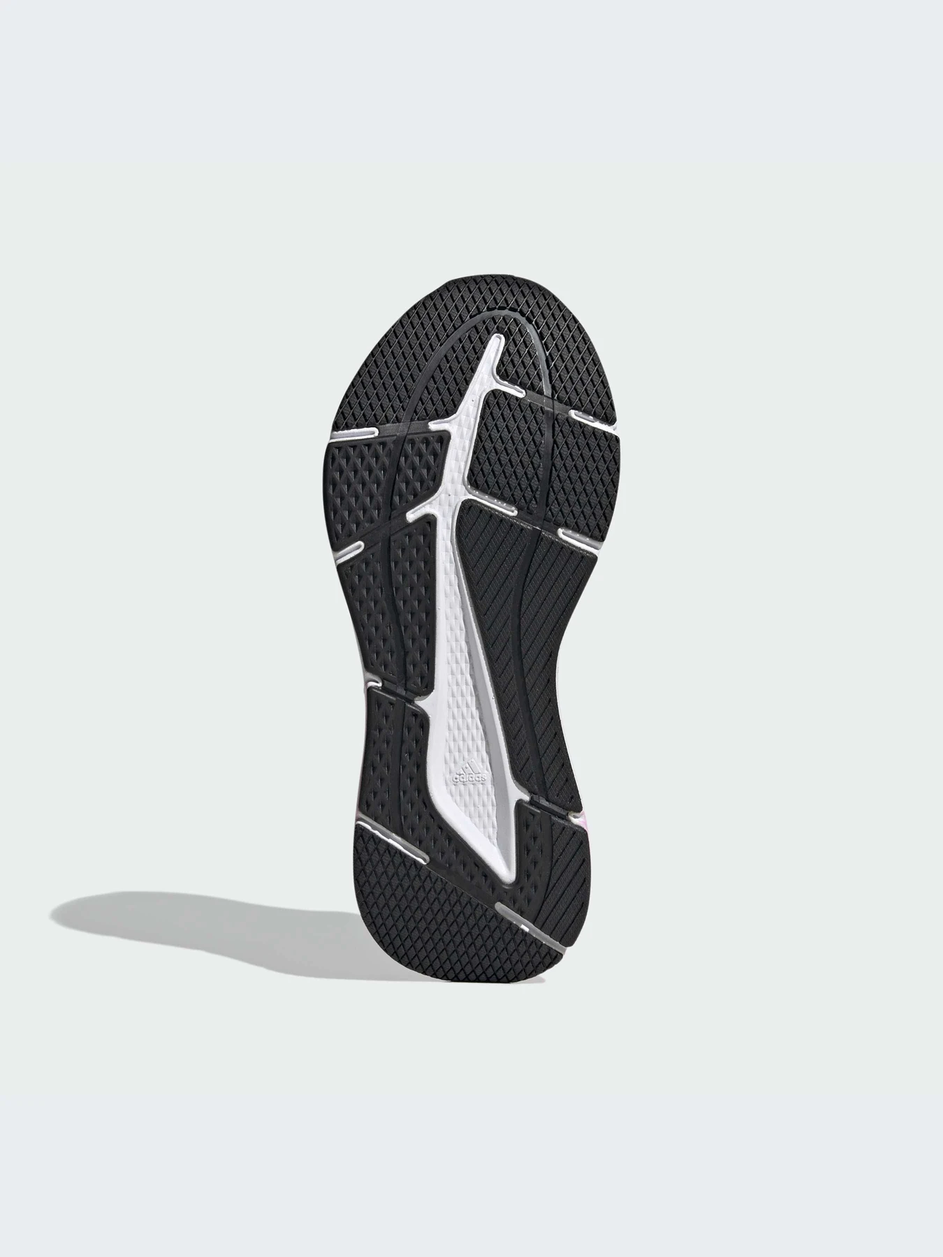 Кроссовки Adidas модель IE8116-KZ Кроссовки Adidas модель IE8116-KZ Фото