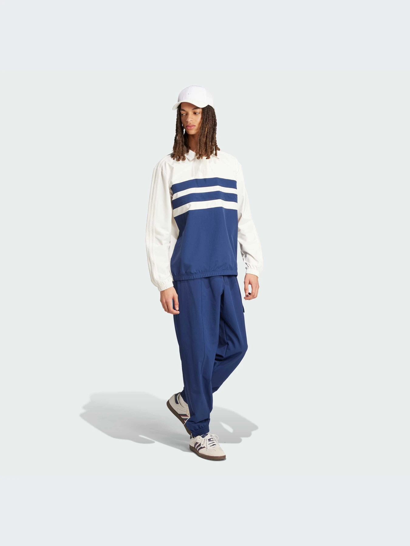 Худи и свитшоты Adidas модель IW3254-KZ Худи и свитшоты Adidas модель IW3254-KZ Фото
