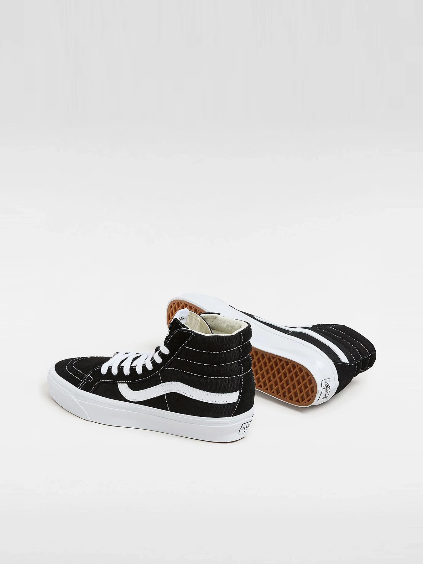 Кеды Vans модель VN000CR0BA21 Кеды Vans модель VN000CR0BA21 Фото