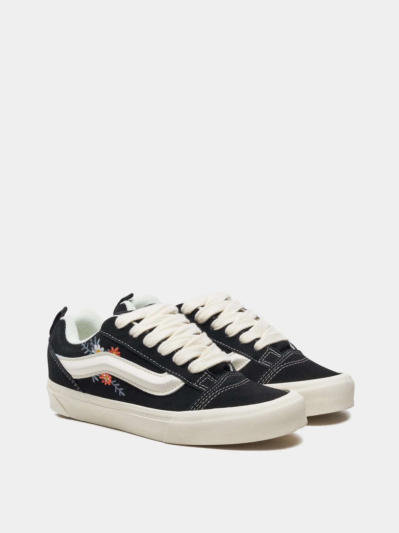 Кеды Vans модель VN000CS0F2B1 Кеды Vans модель VN000CS0F2B1 Фото