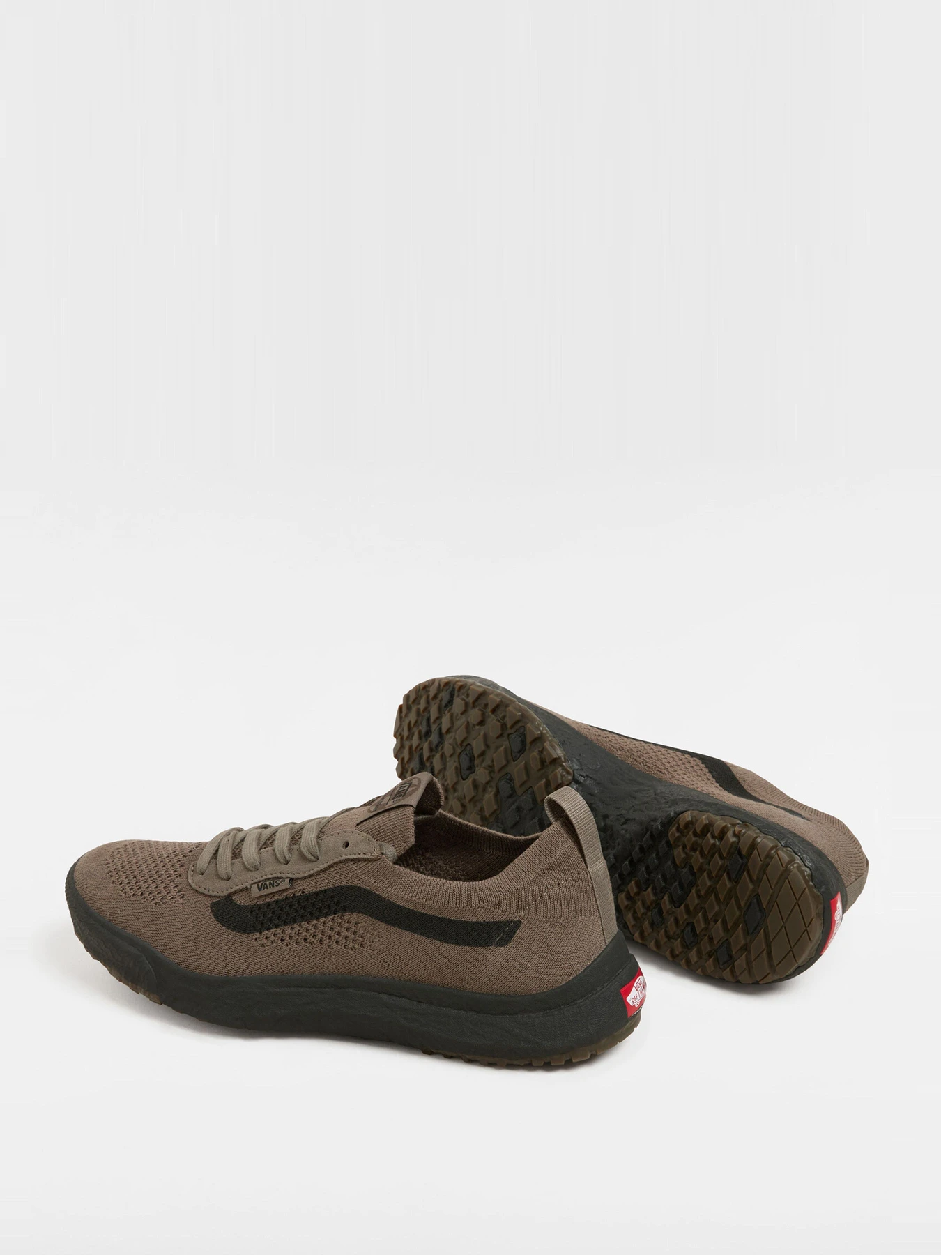 Кроссовки Vans модель VN000CWF9JC1 Кроссовки Vans модель VN000CWF9JC1 Фото
