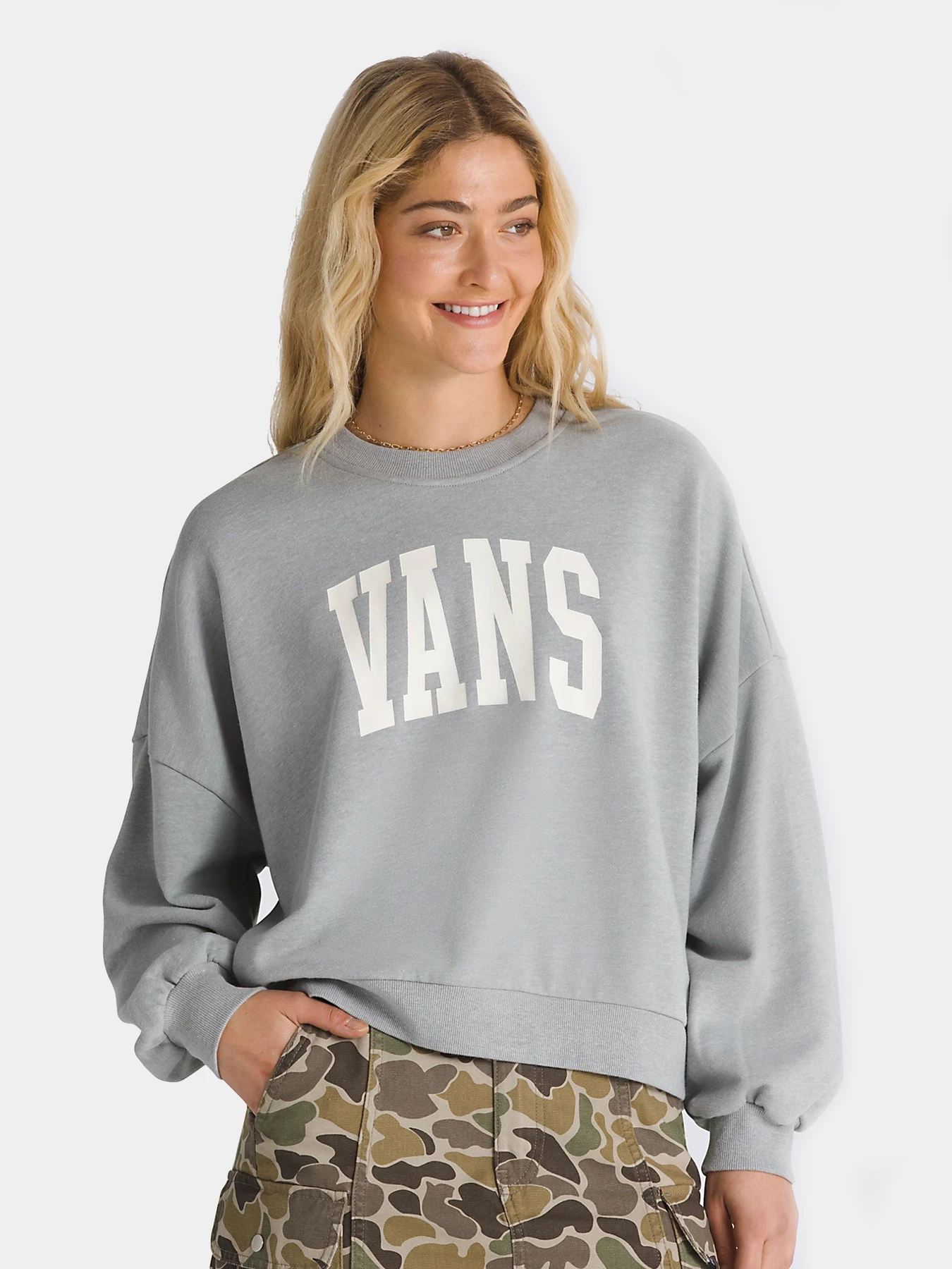Худи и свитшоты Vans модель VN000HCC02F1 Худи и свитшоты Vans модель VN000HCC02F1 Фото