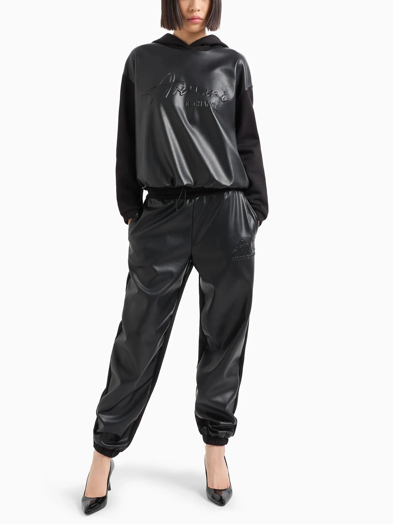 Брюки Armani Exchange модель 6DYP91-YJFLZ-1200 Брюки Armani Exchange модель 6DYP91-YJFLZ-1200 Фото