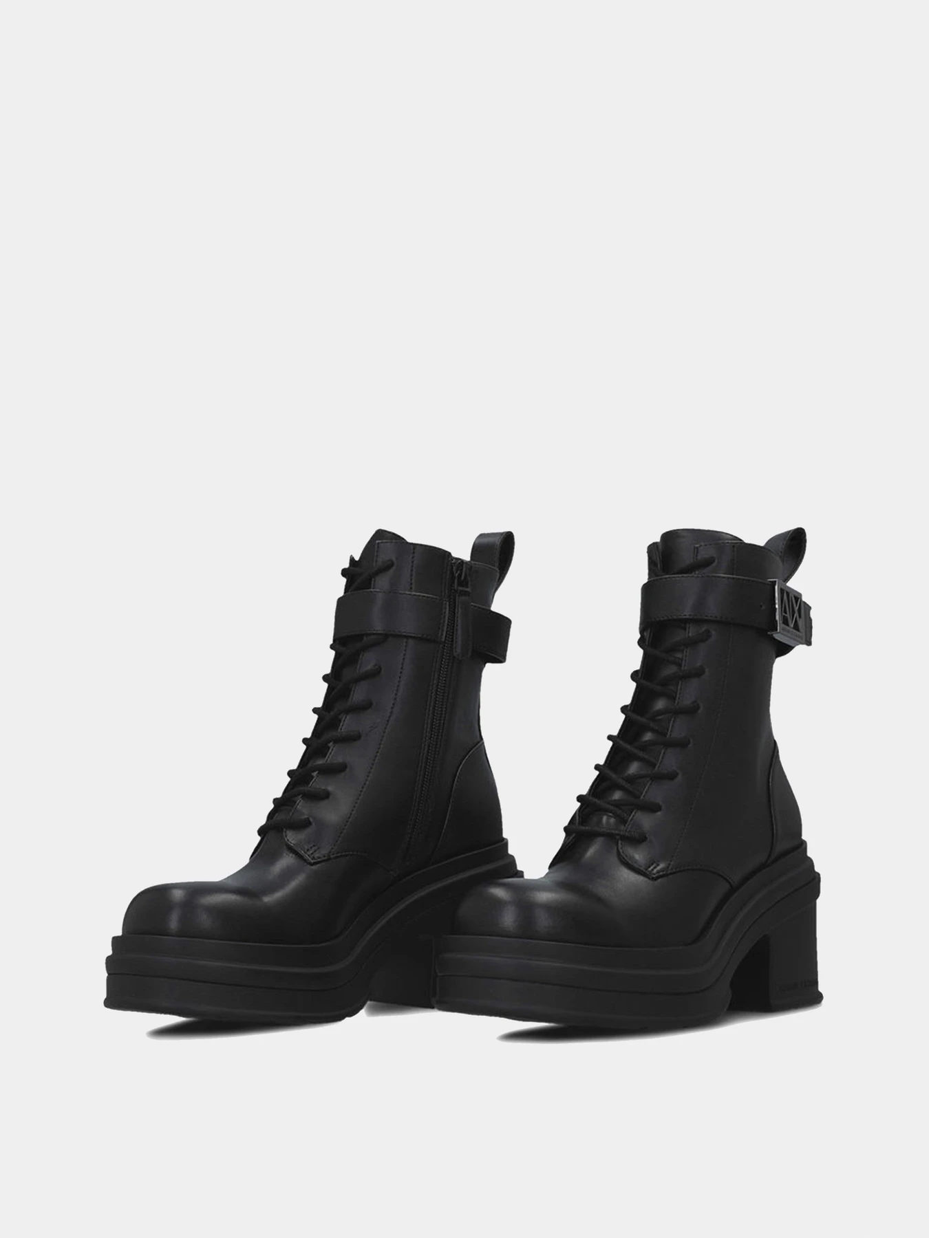 Ботинки и сапоги Armani Exchange модель XDN034-XV586-00002 Ботинки и сапоги Armani Exchange модель XDN034-XV586-00002 Фото