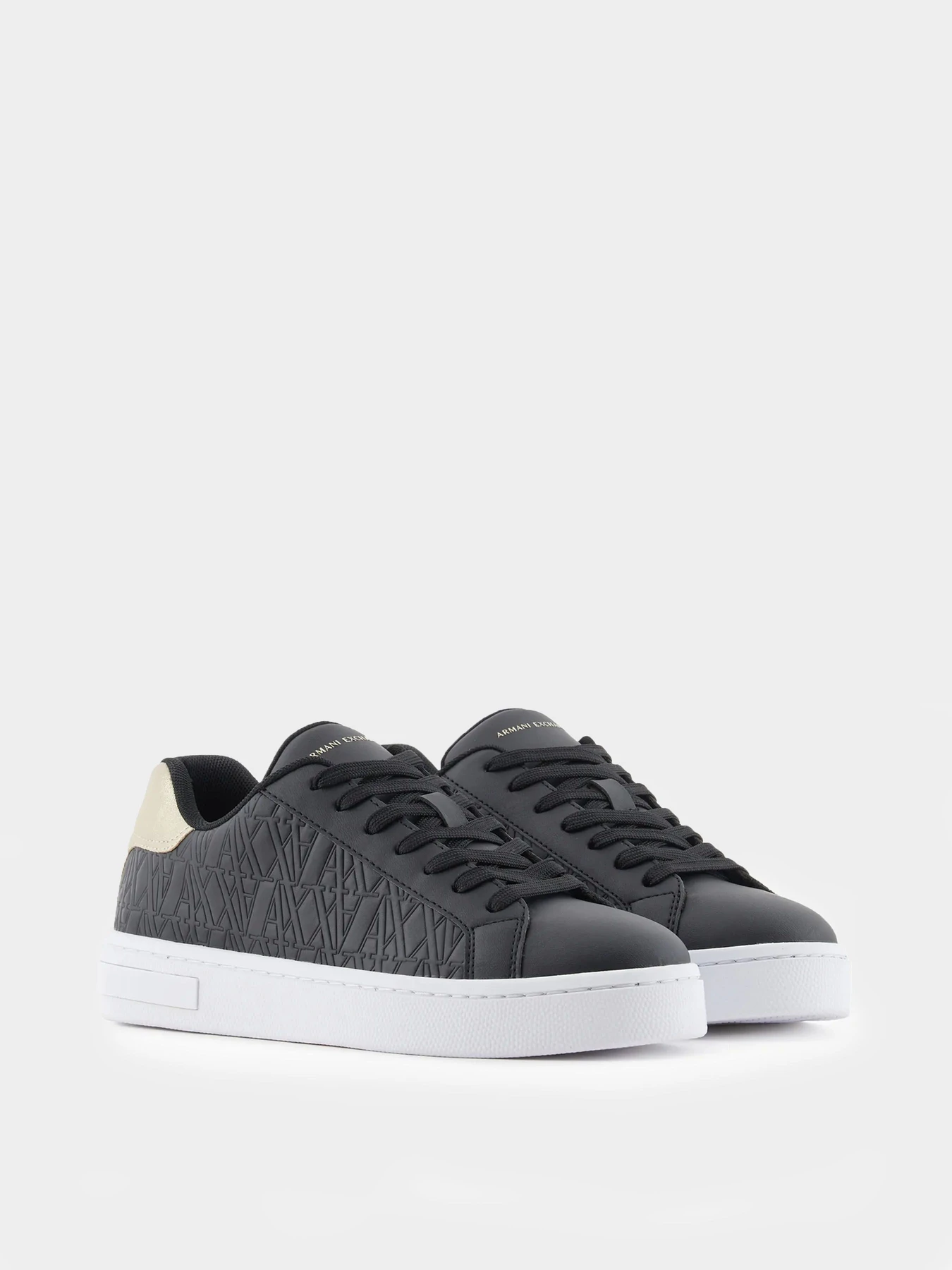 Кроссовки Armani Exchange модель XDX165-XV891-T780 Кроссовки Armani Exchange модель XDX165-XV891-T780 Фото