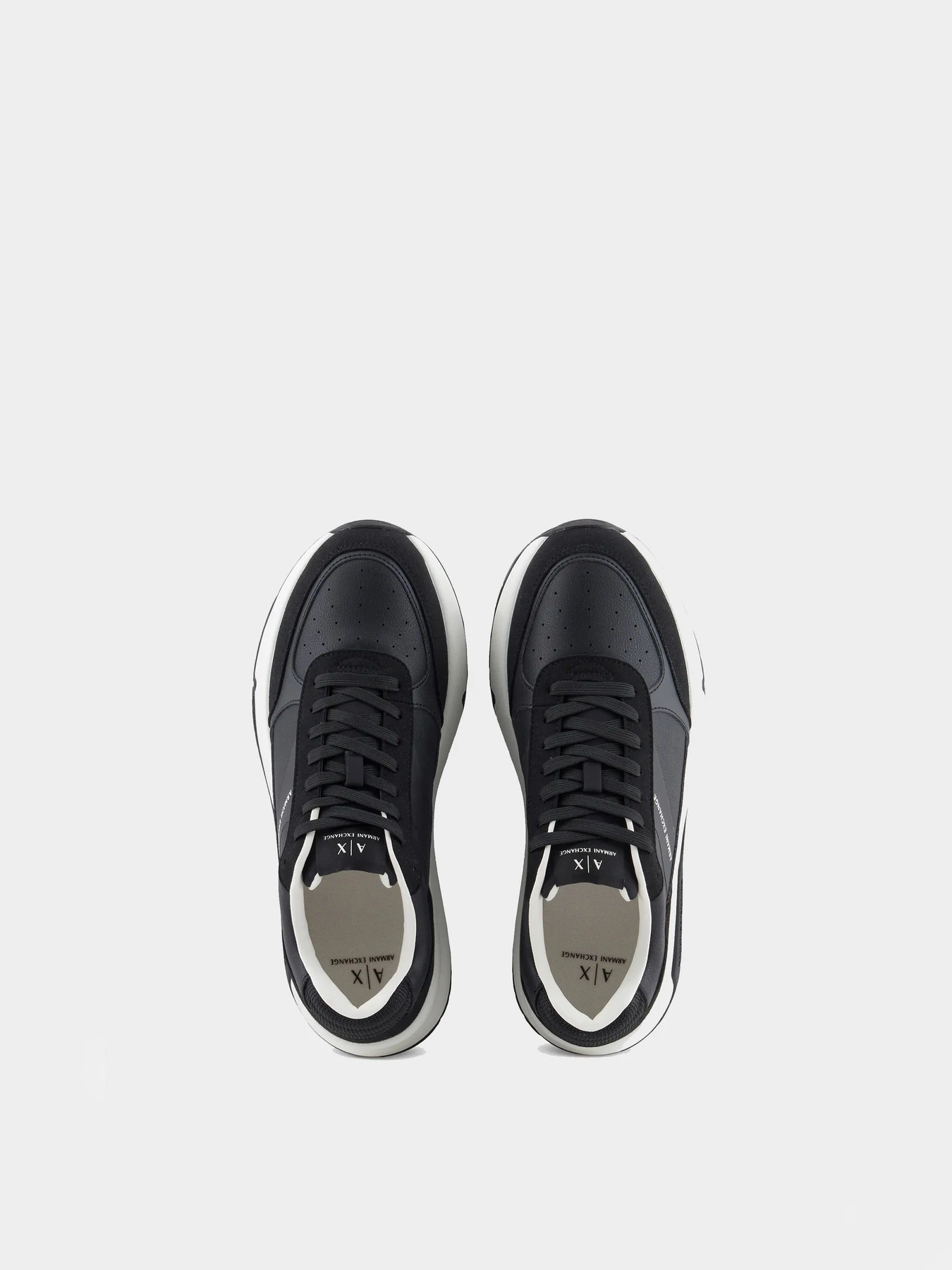 Кроссовки Armani Exchange модель XUX225-XV862-K001 Кроссовки Armani Exchange модель XUX225-XV862-K001 Фото