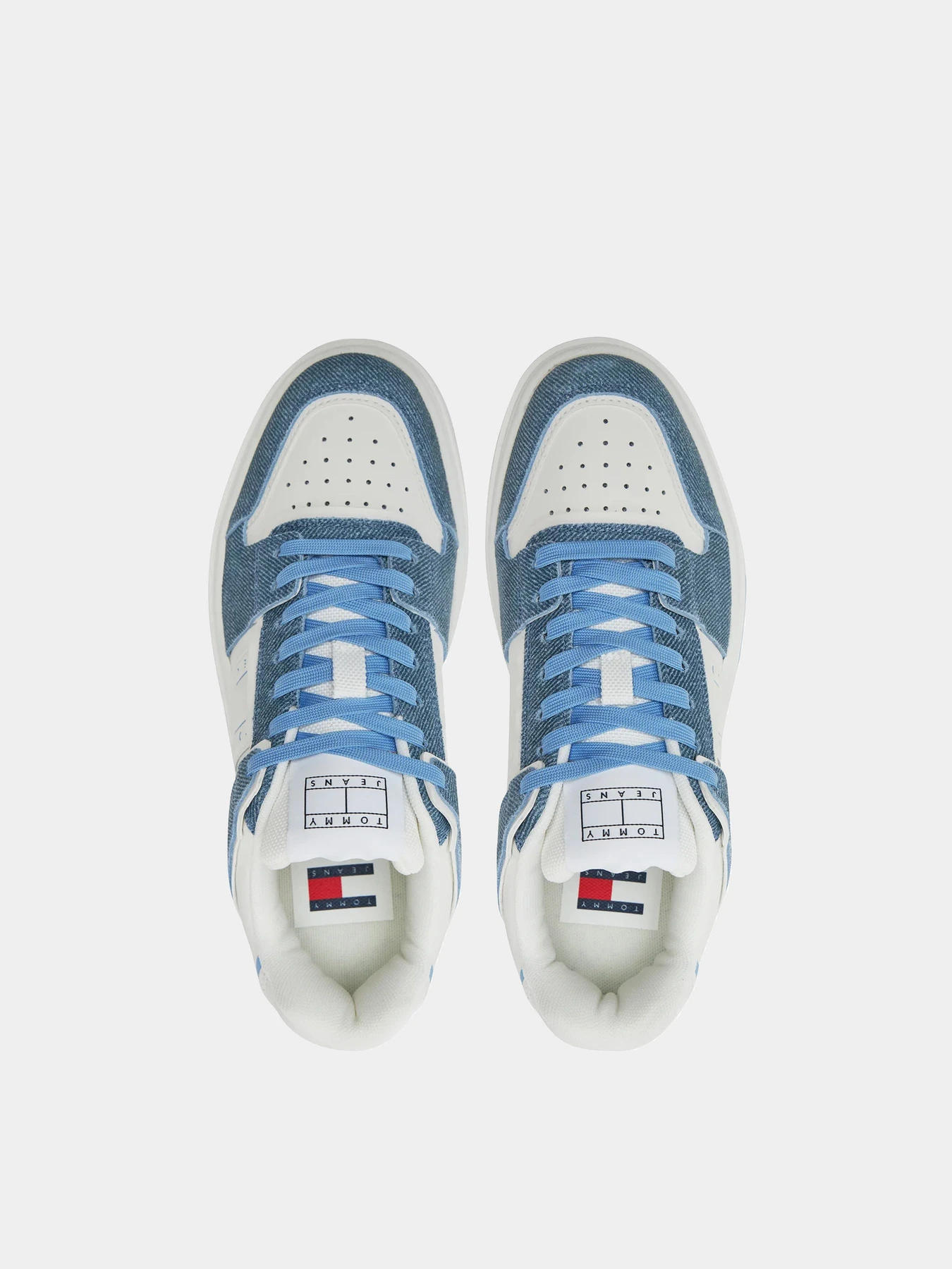 Кроссовки Tommy Hilfiger модель EN0EN02578-C15 Кроссовки Tommy Hilfiger модель EN0EN02578-C15 Фото