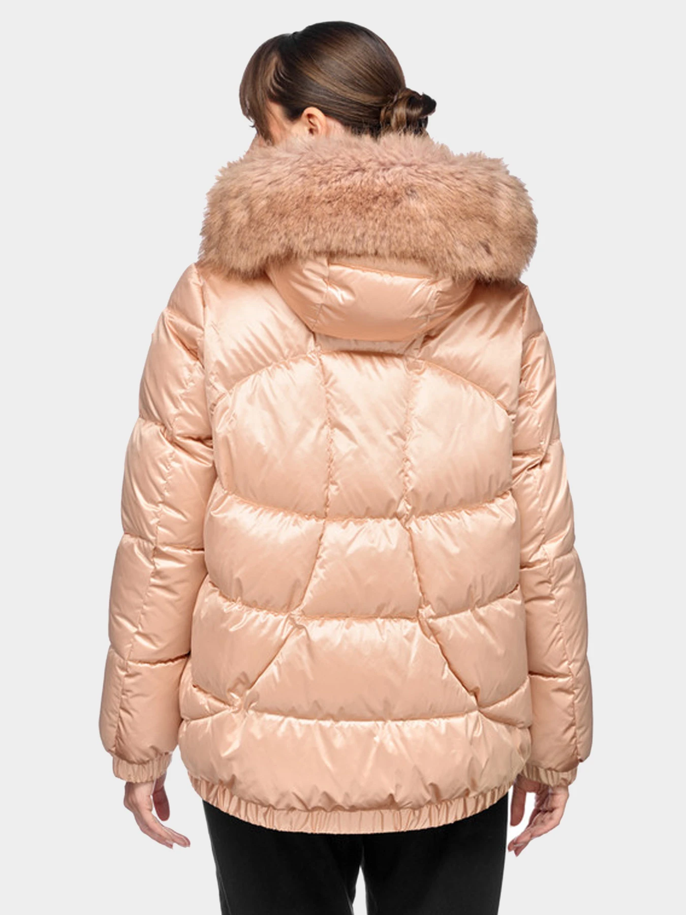 Куртки и дубленки Geox модель W4628S-T2843-F8320 Куртки и дубленки Geox модель W4628S-T2843-F8320 Фото