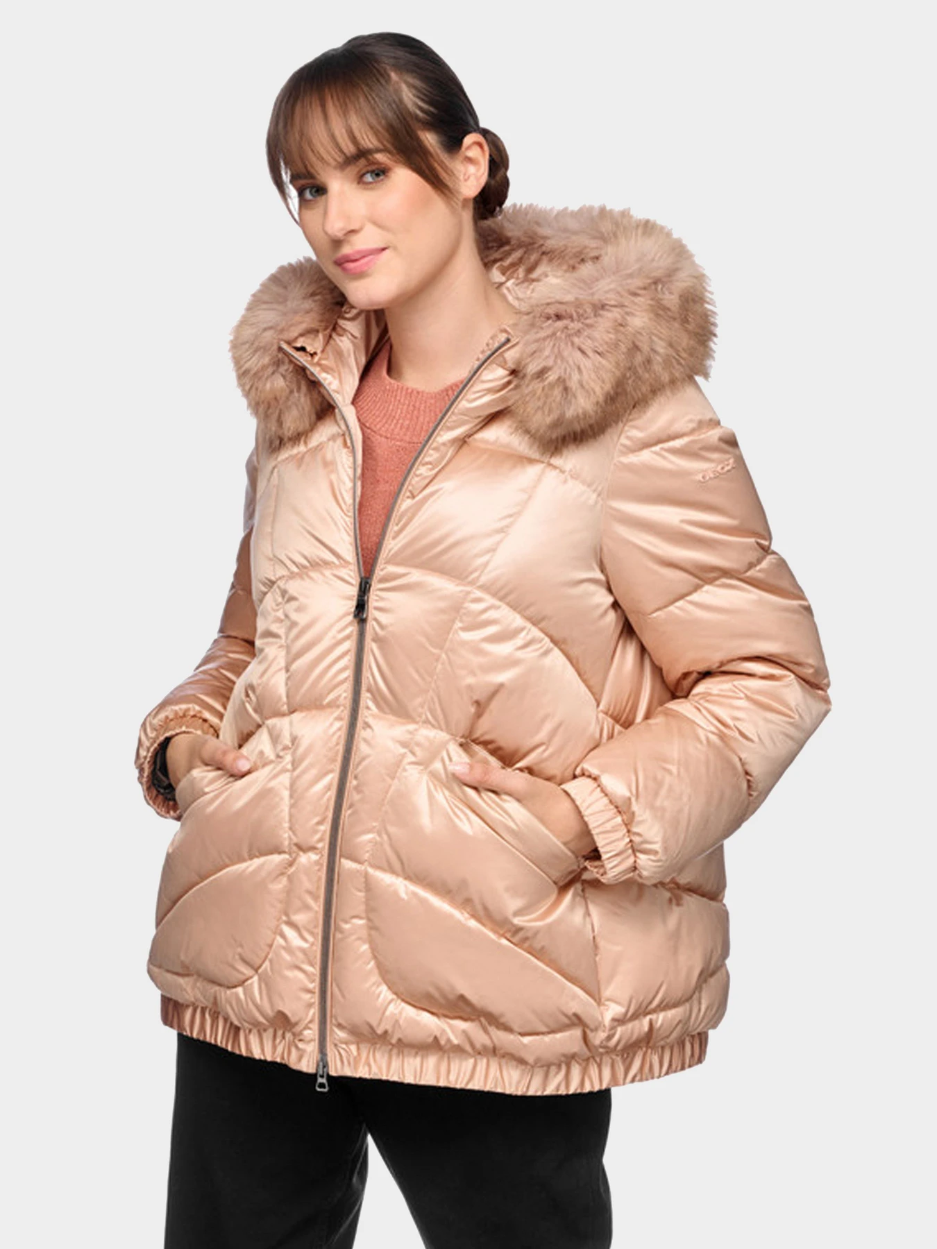 Куртки и дубленки Geox модель W4628S-T2843-F8320 Куртки и дубленки Geox модель W4628S-T2843-F8320 Фото