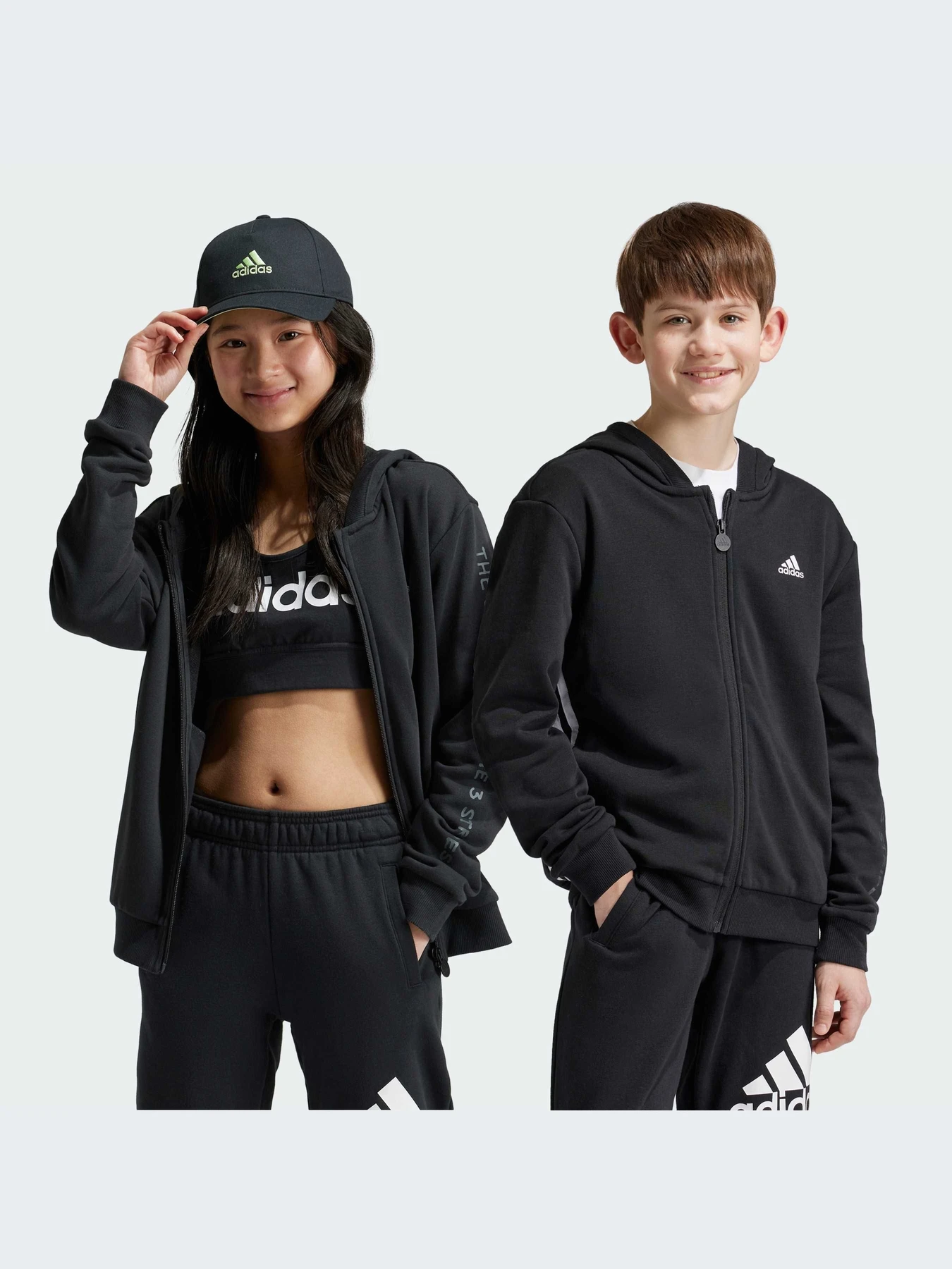 Худи и свитшоты Adidas модель IV9452-KZ Худи и свитшоты Adidas модель IV9452-KZ Фото