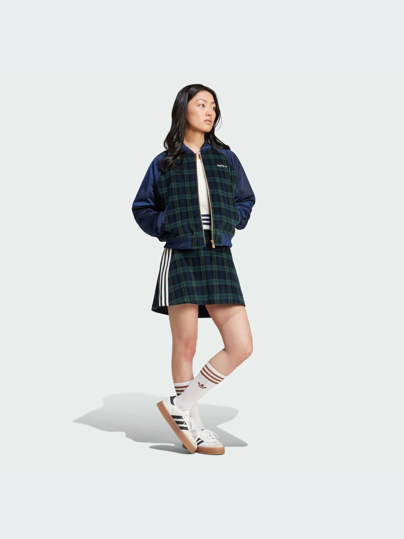 Куртки и дубленки Adidas модель IX1040-KZ Куртки и дубленки Adidas модель IX1040-KZ Фото