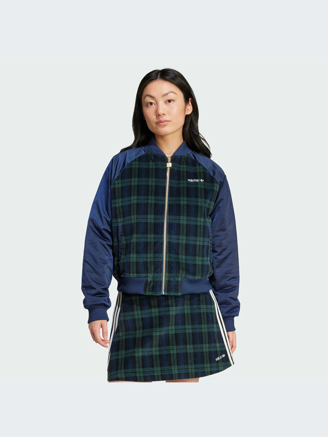 Куртки и дубленки Adidas модель IX1040-KZ Куртки и дубленки Adidas модель IX1040-KZ Фото