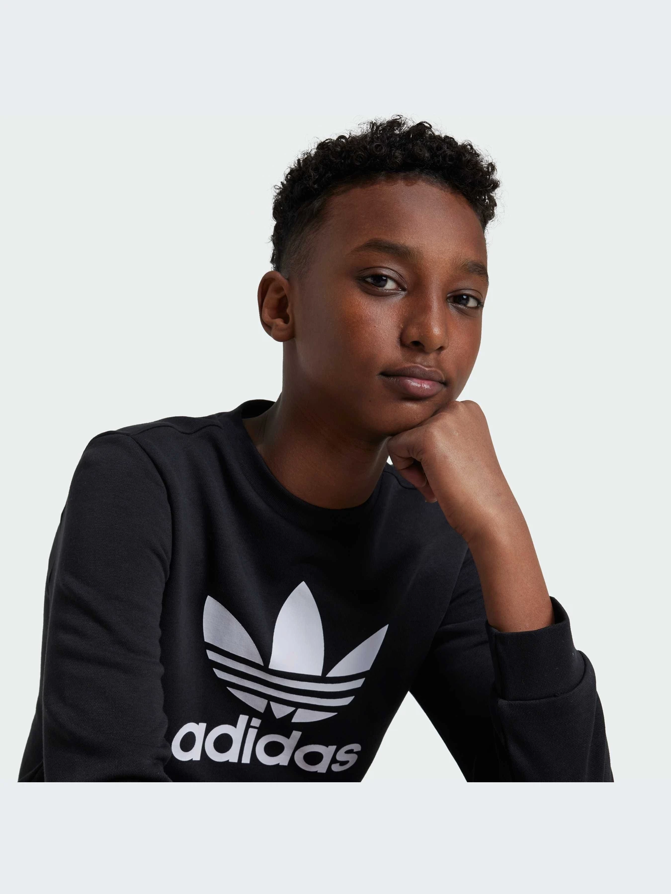 Худи и свитшоты Adidas модель IY7435-KZ Худи и свитшоты Adidas модель IY7435-KZ Фото