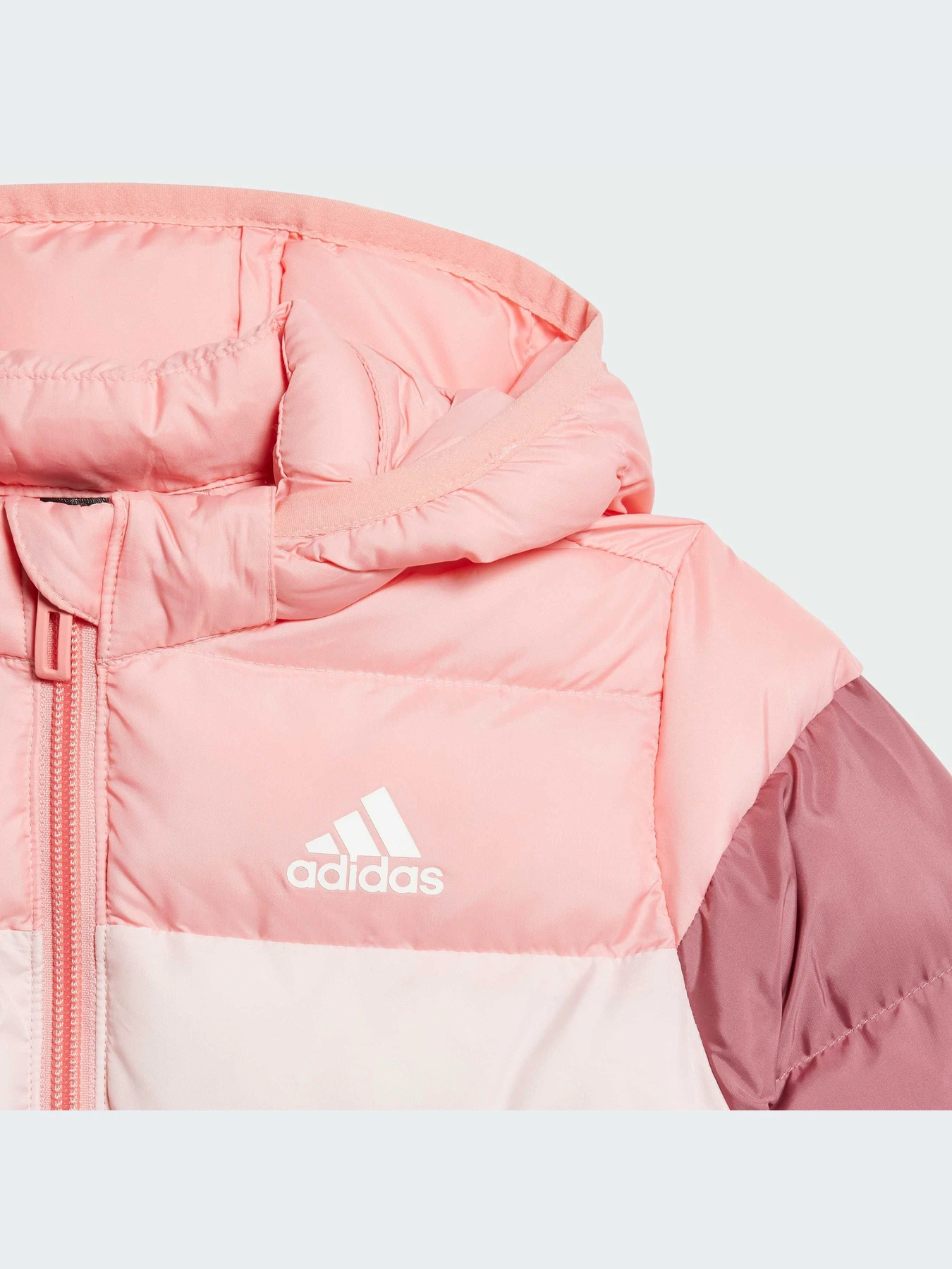 Куртки и дубленки Adidas модель IX3299-KZ Куртки и дубленки Adidas модель IX3299-KZ Фото