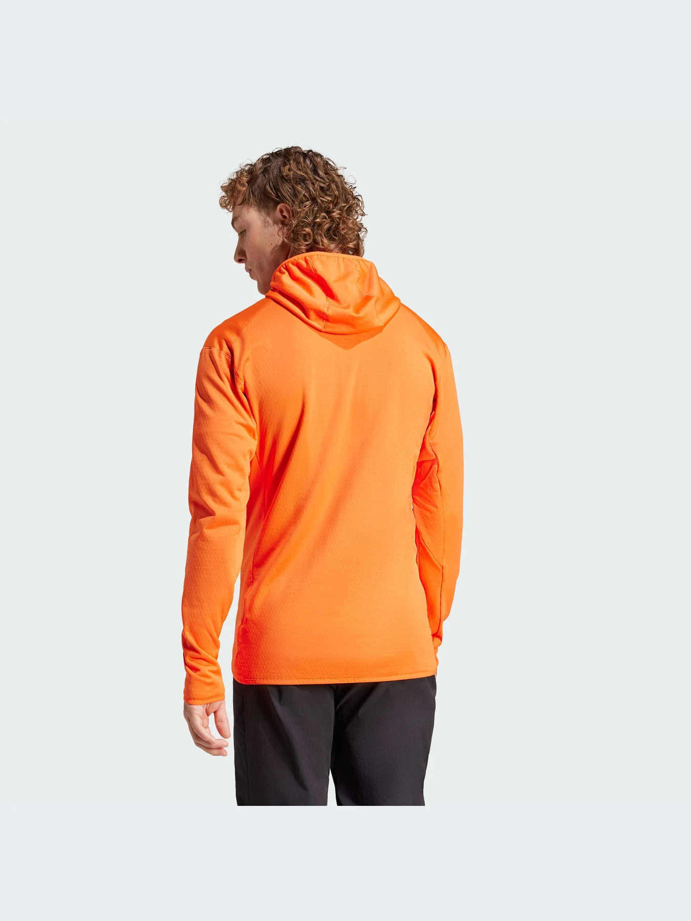 Худи и свитшоты Adidas модель IQ3720-KZ Худи и свитшоты Adidas модель IQ3720-KZ Фото