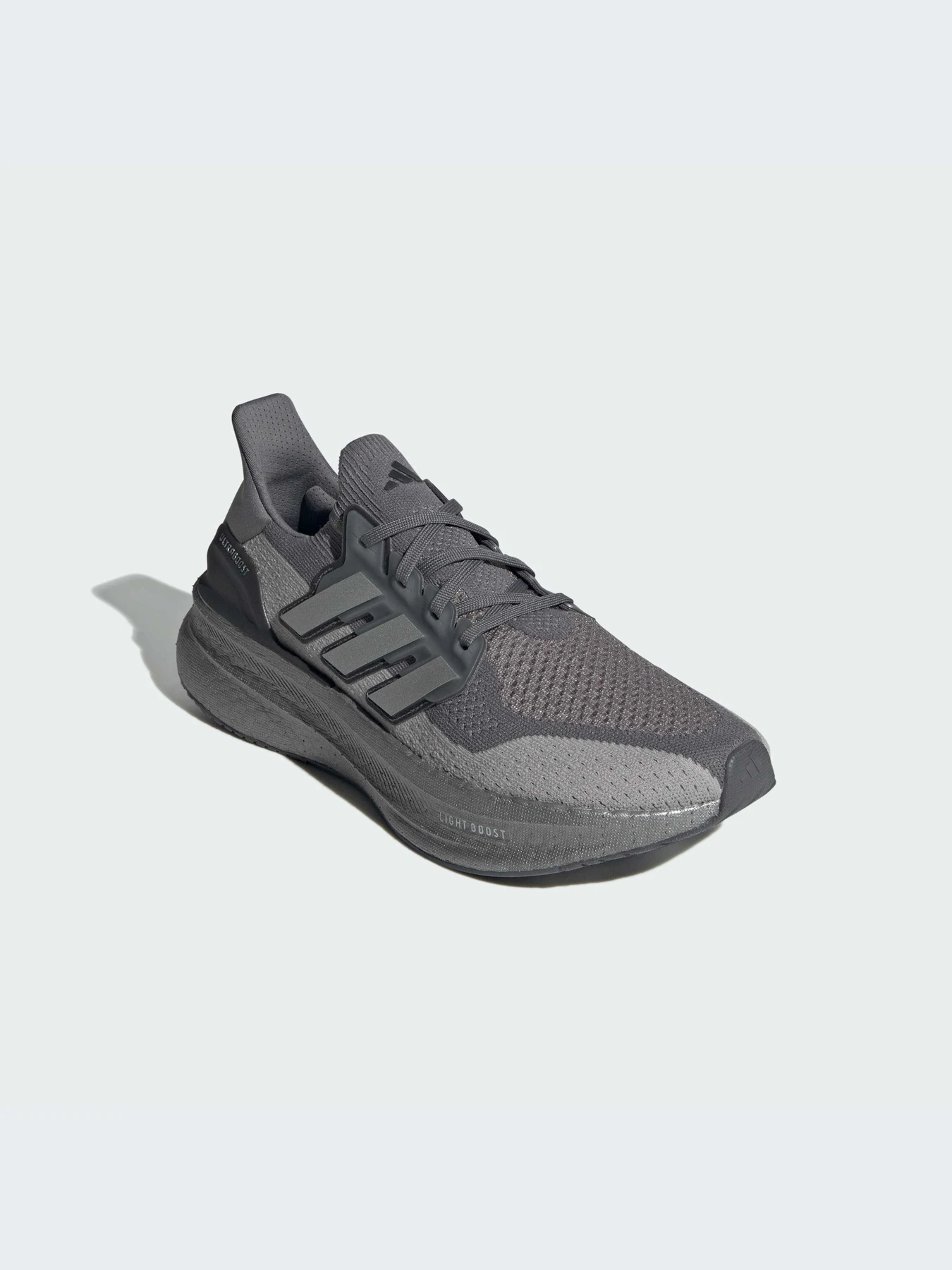 Кроссовки Adidas Ultraboost модель IF1483-KZ Кроссовки Adidas Ultraboost модель IF1483-KZ Фото