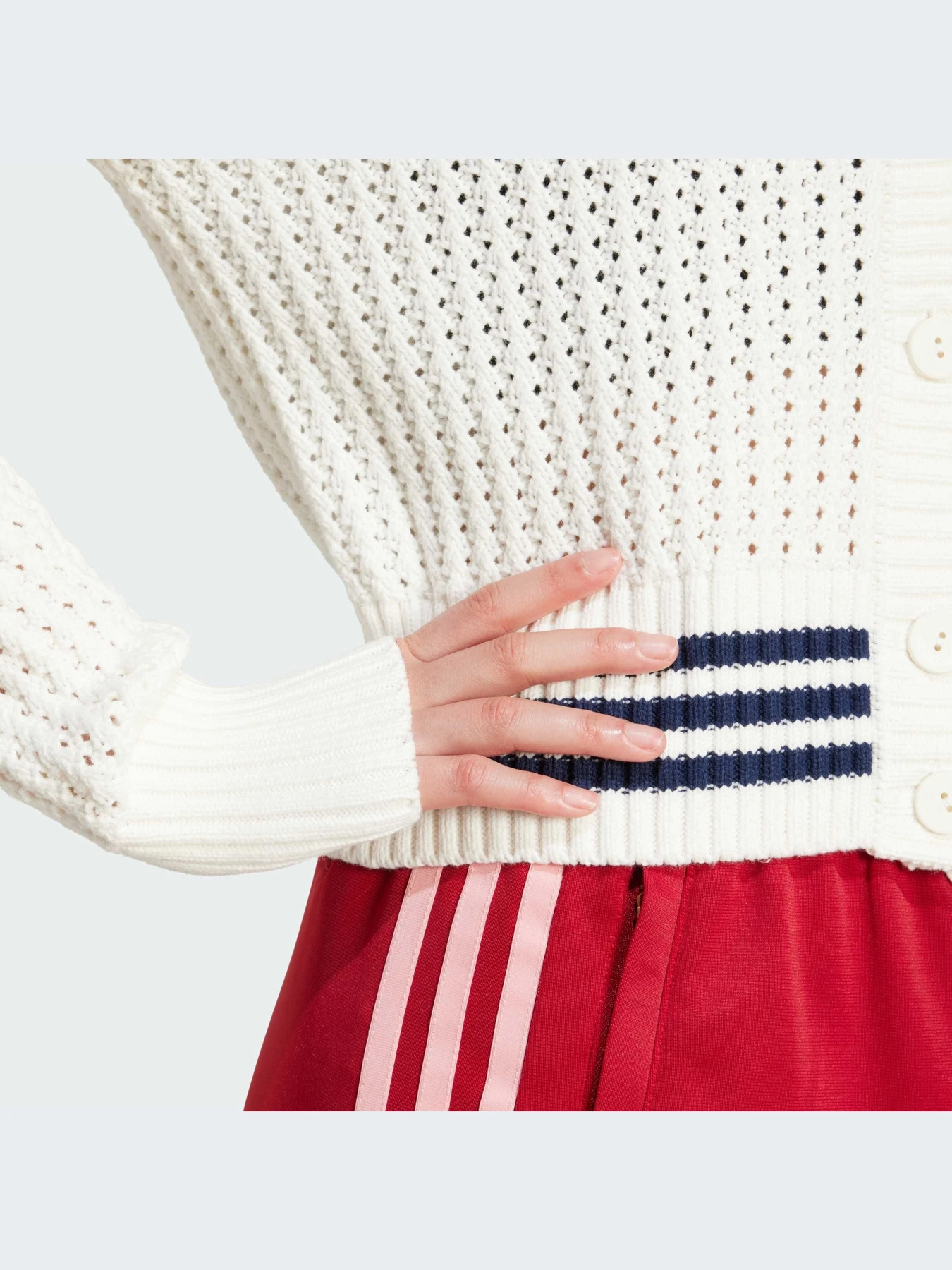 Худи и свитшоты Adidas модель IX1049-KZ Худи и свитшоты Adidas модель IX1049-KZ Фото