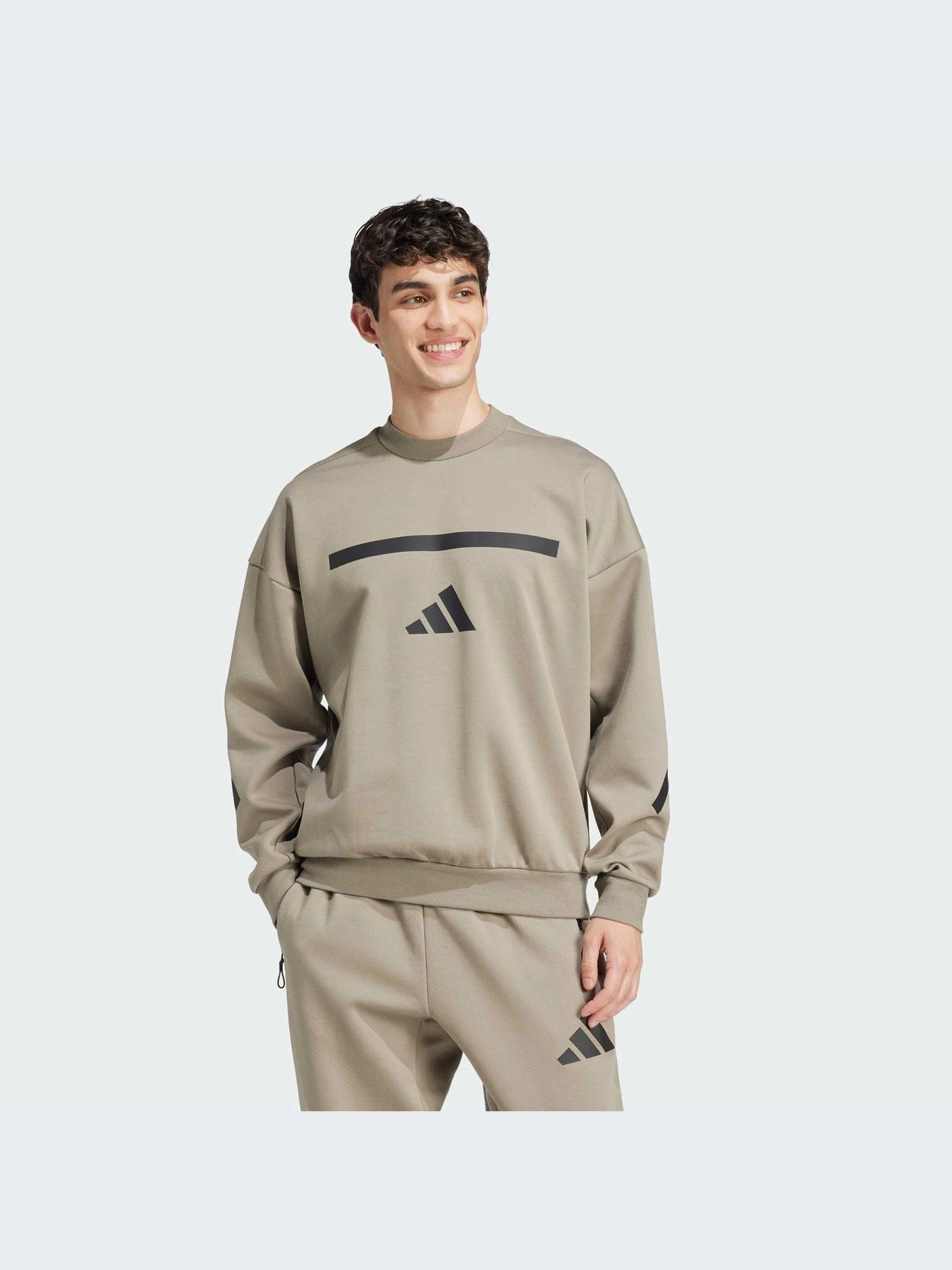 Худи и свитшоты Adidas ZNE модель JE3076-KZ Худи и свитшоты Adidas ZNE модель JE3076-KZ Фото