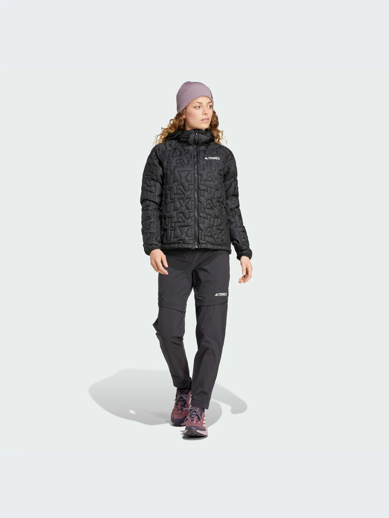 Куртки и дубленки Adidas модель IT3229-KZ Куртки и дубленки Adidas модель IT3229-KZ Фото