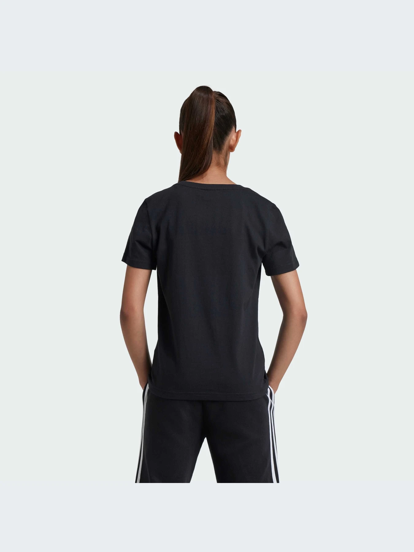 Футболки и поло Adidas модель IW2486-KZ Футболки и поло Adidas модель IW2486-KZ Фото