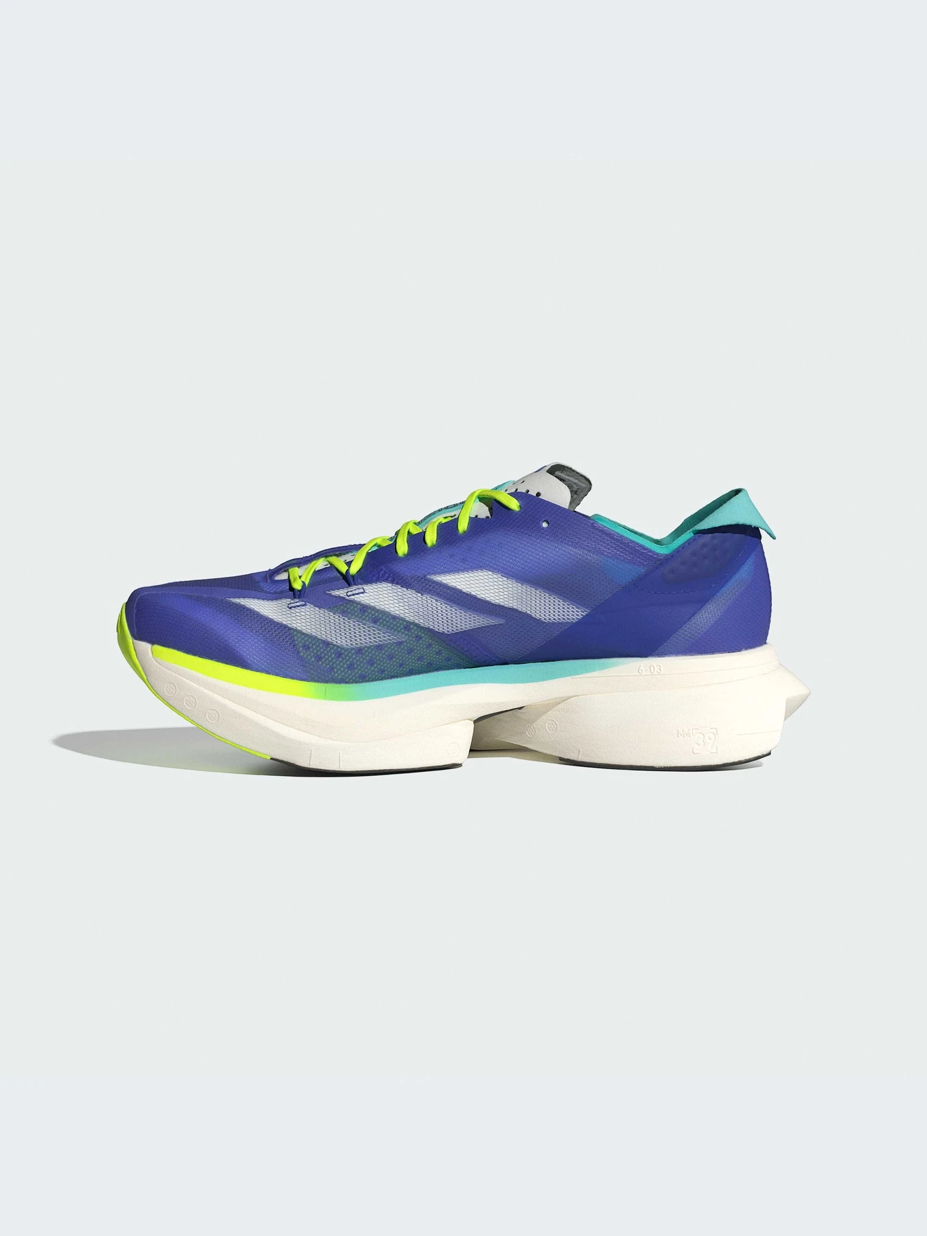Кроссовки Adidas adizero модель ID3635-KZ Кроссовки Adidas adizero модель ID3635-KZ Фото