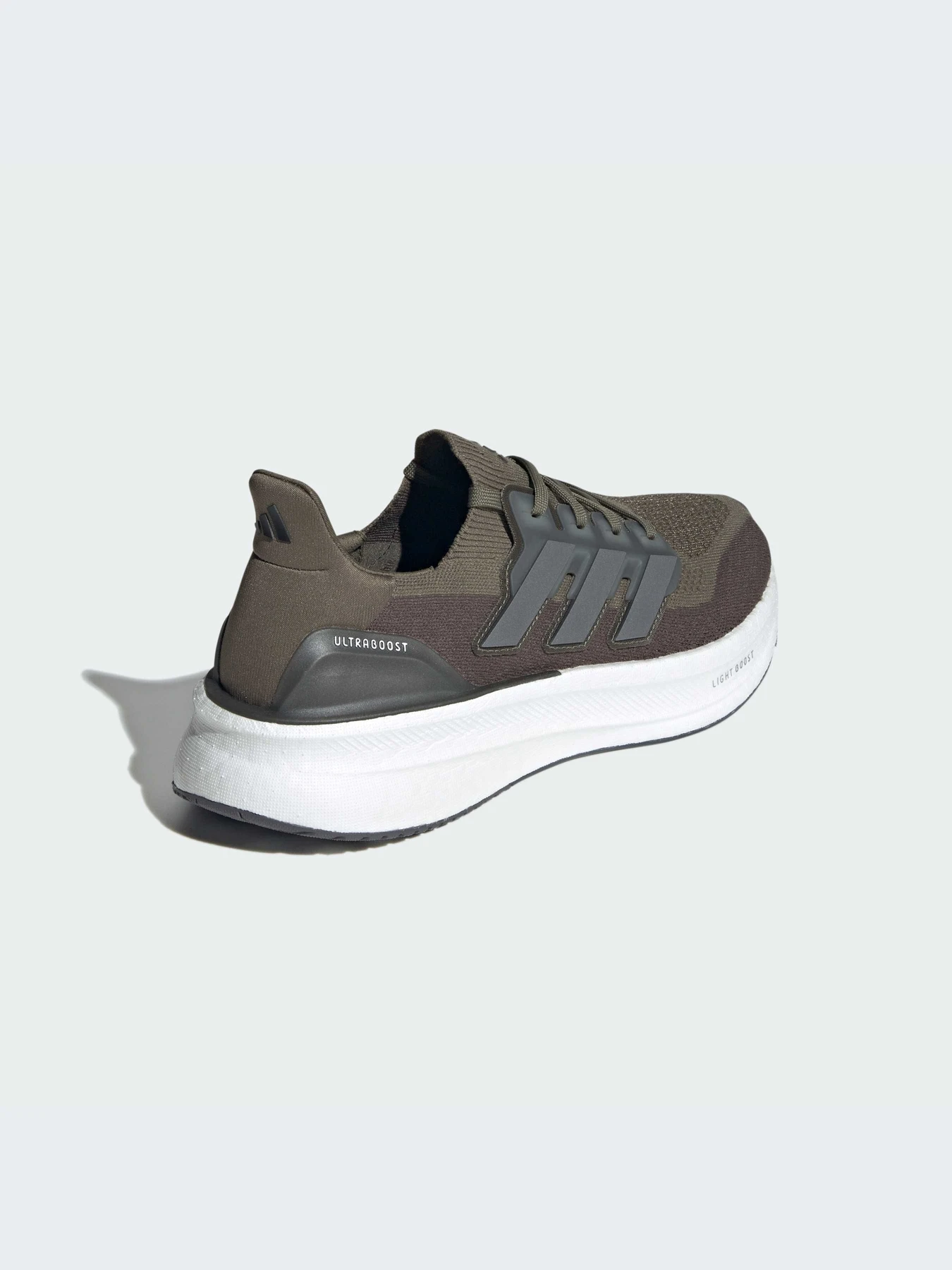 Кроссовки Adidas Ultraboost модель ID8815-KZ Кроссовки Adidas Ultraboost модель ID8815-KZ Фото