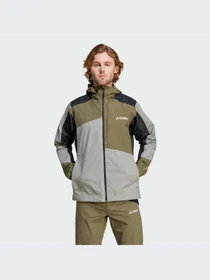 Куртки и дубленки Adidas модель IW8876-KZ Фото