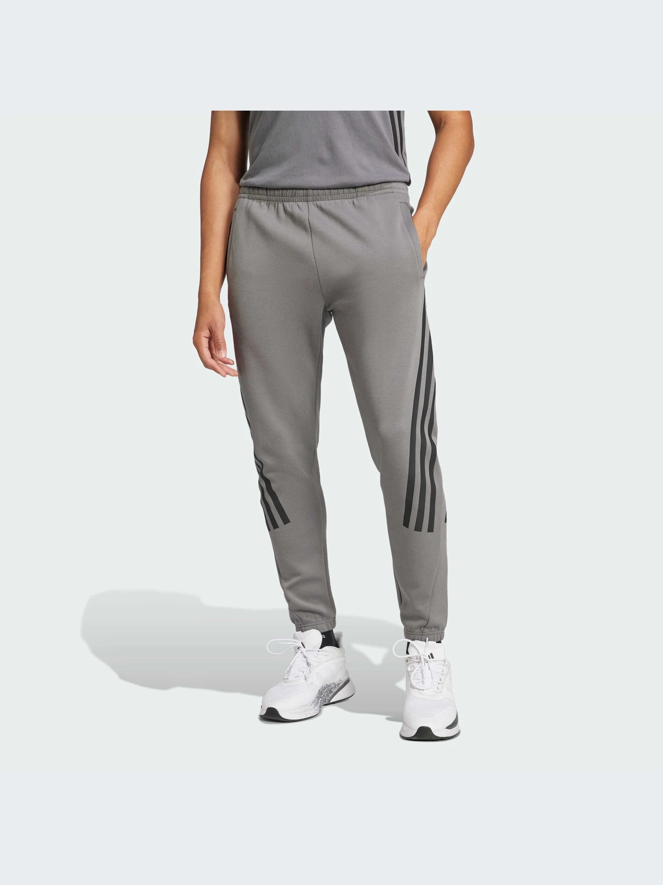 Брюки Adidas модель IW8535-KZ Брюки Adidas модель IW8535-KZ Фото