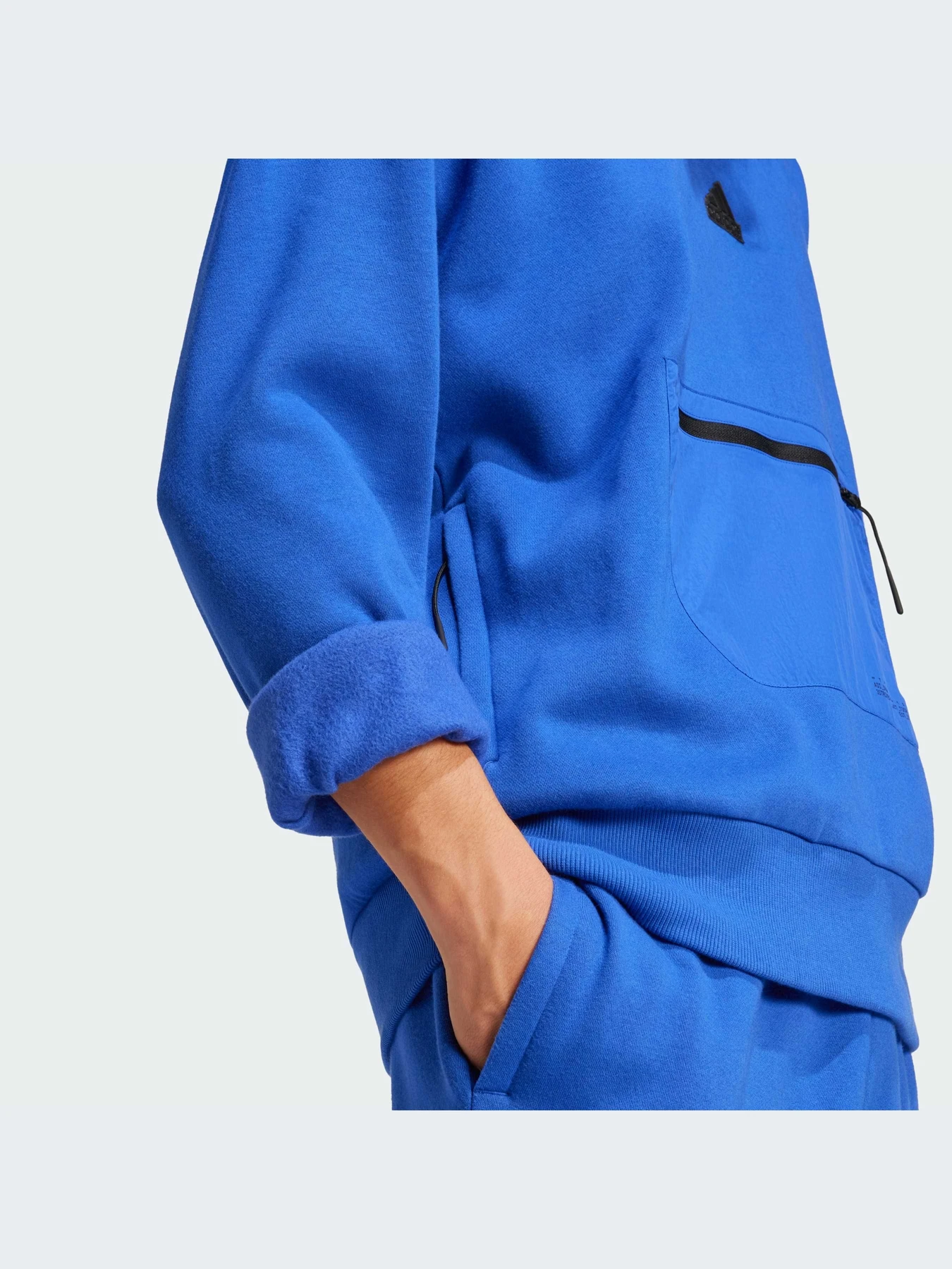 Худи и свитшоты Adidas модель IY1522-KZ Худи и свитшоты Adidas модель IY1522-KZ Фото