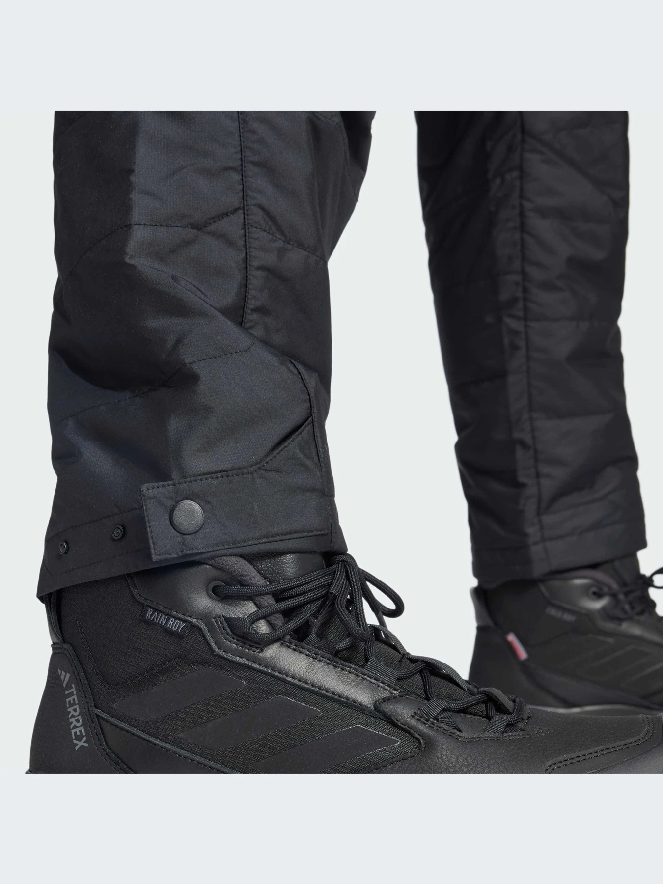 Брюки Adidas модель JE4089-KZ Брюки Adidas модель JE4089-KZ Фото