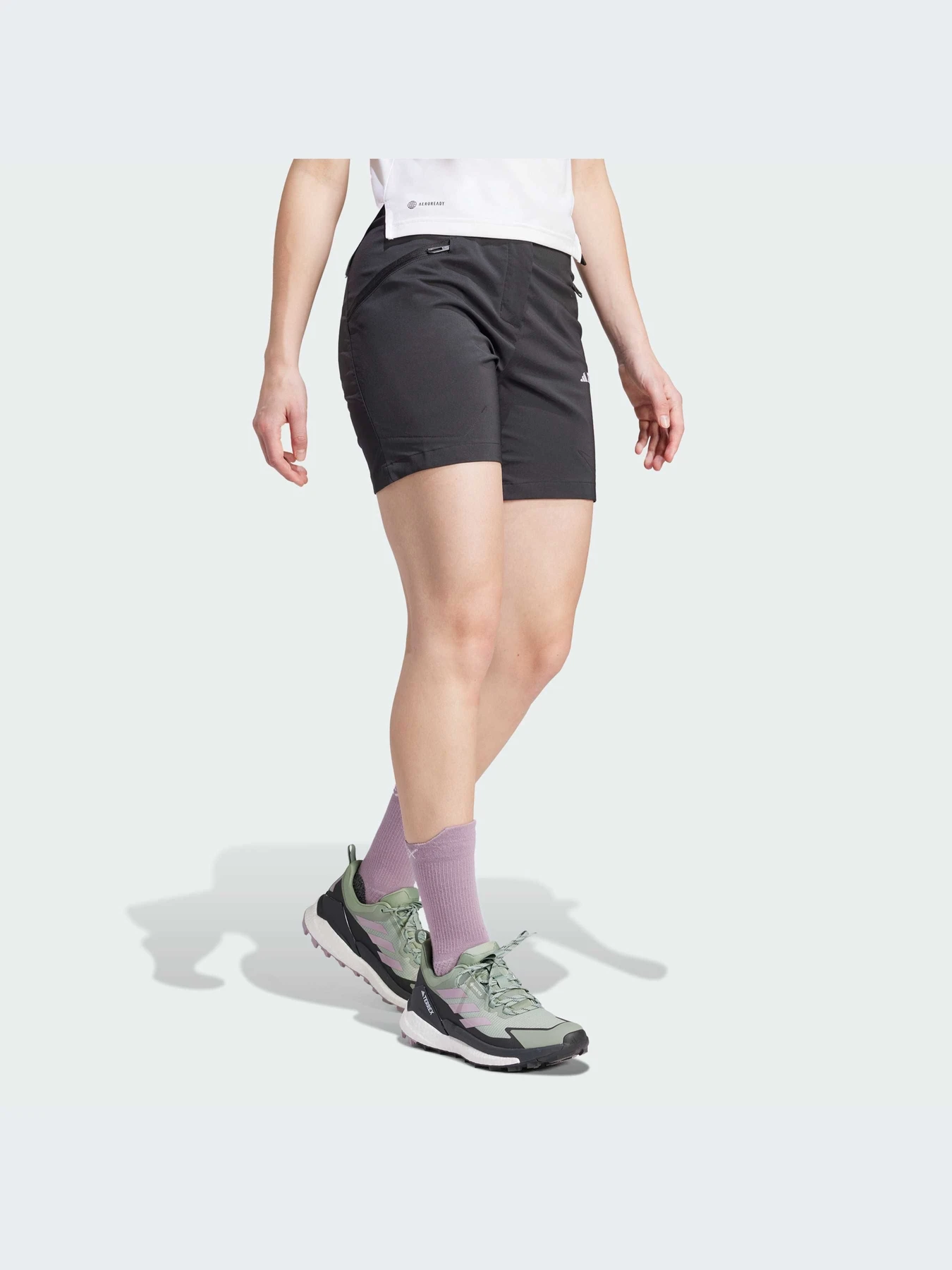 Шорты Adidas модель IP4832-KZ Шорты Adidas модель IP4832-KZ Фото