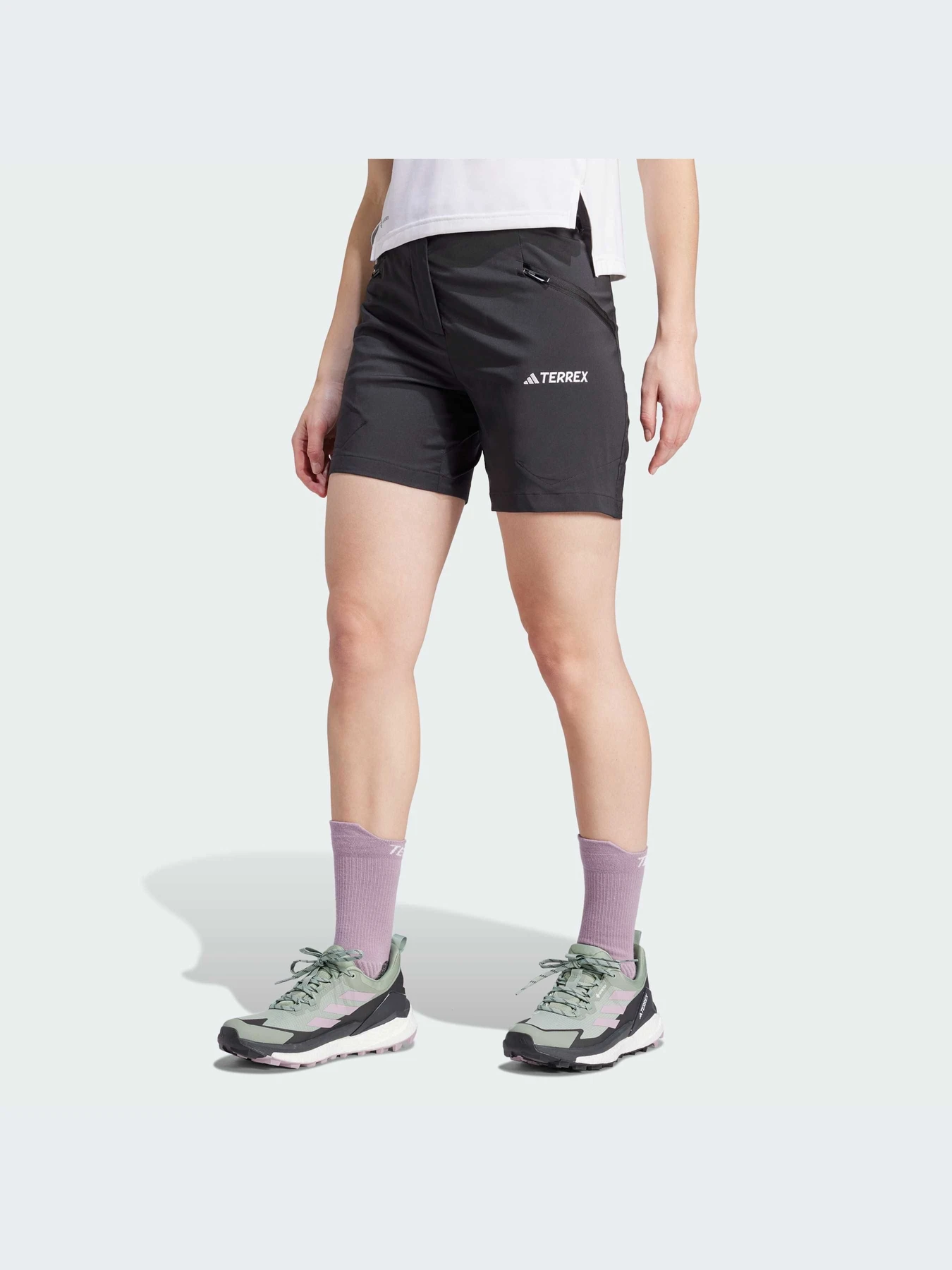 Шорты Adidas модель IP4832-KZ Шорты Adidas модель IP4832-KZ Фото