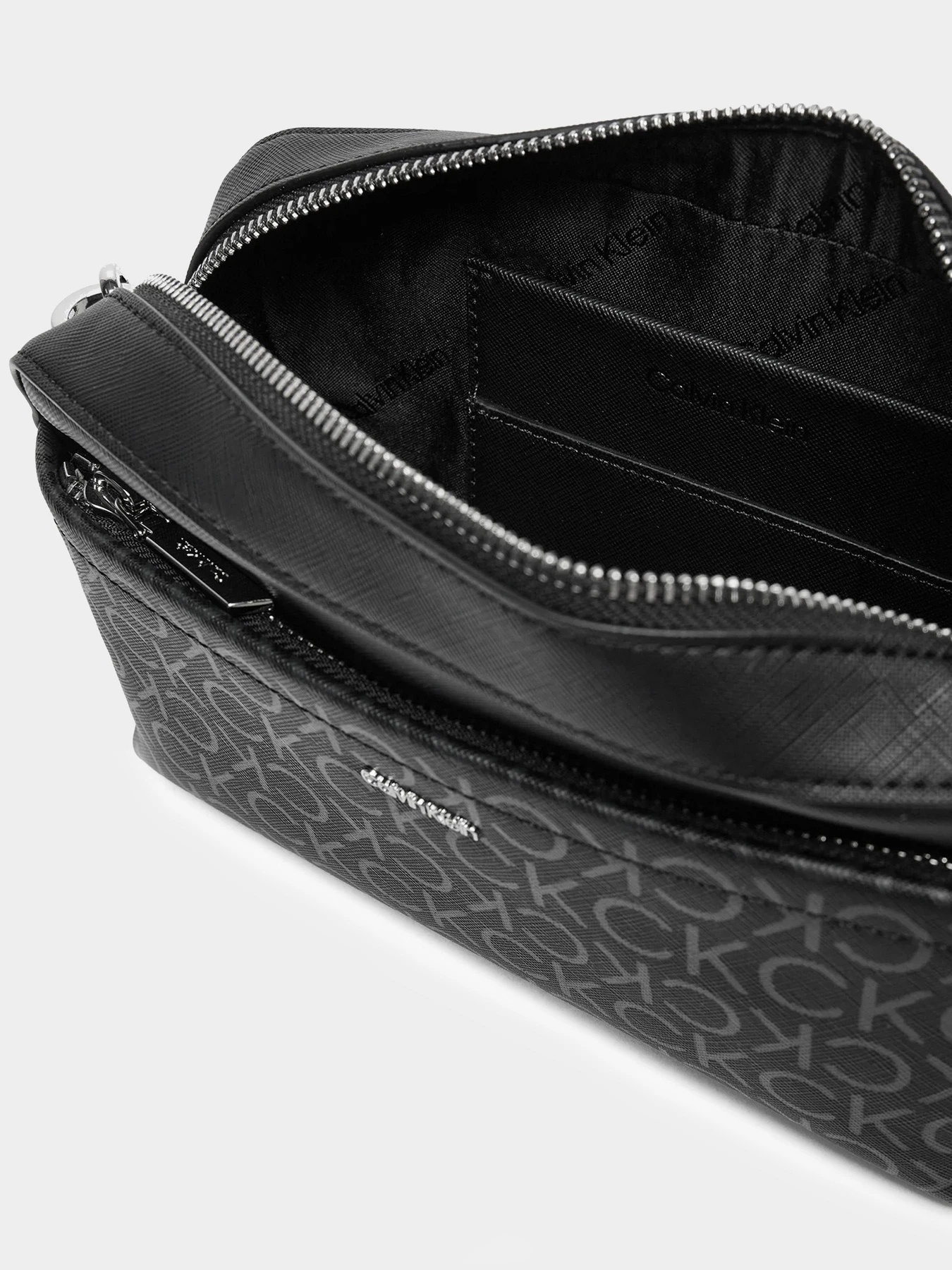 Сумки Calvin Klein модель K60K612536-0GM Сумки Calvin Klein модель K60K612536-0GM Фото