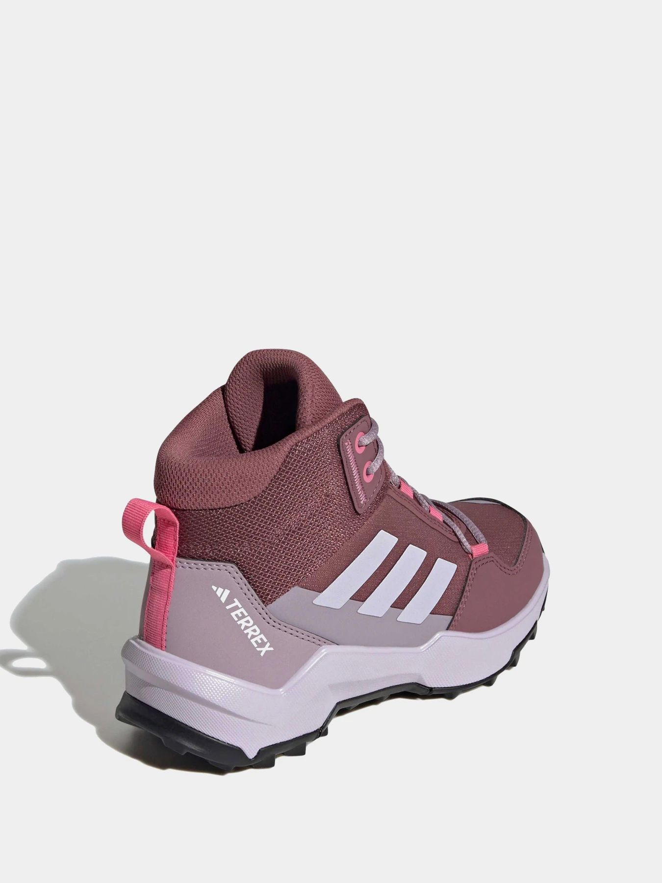 Ботинки и сапоги Adidas модель IF6524 Ботинки и сапоги Adidas модель IF6524 Фото