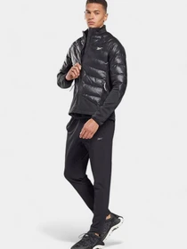 Куртки и дубленки Reebok модель HG8926 Фото