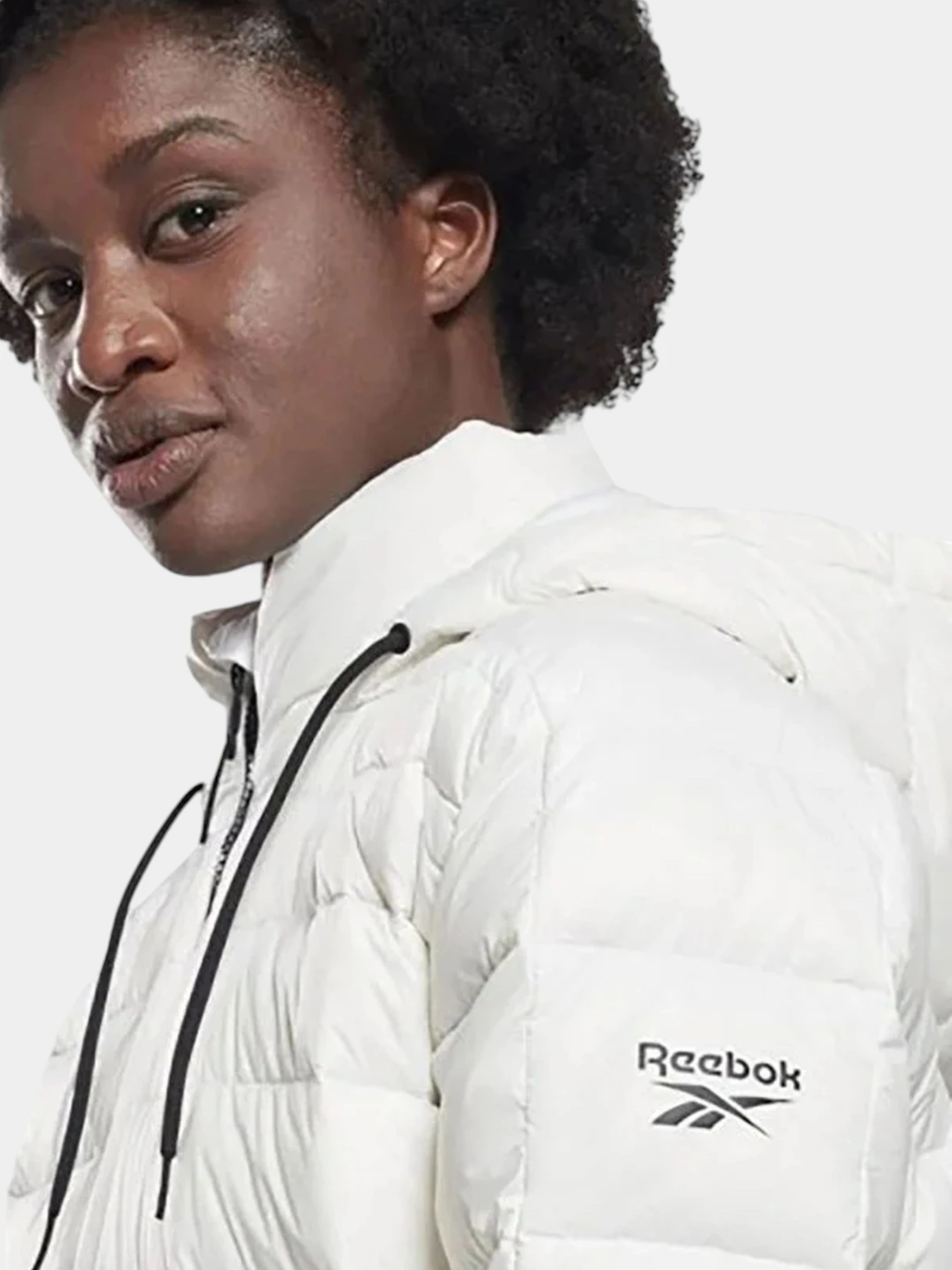 Куртки и дубленки Reebok модель FU1695 Фото