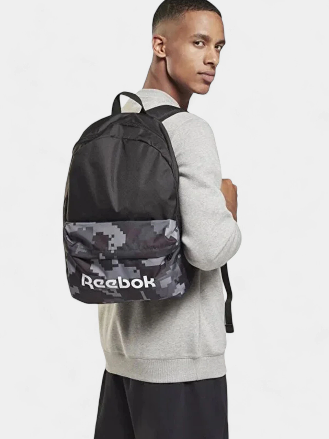 Рюкзаки Reebok модель H36575 Рюкзаки Reebok модель H36575 Фото